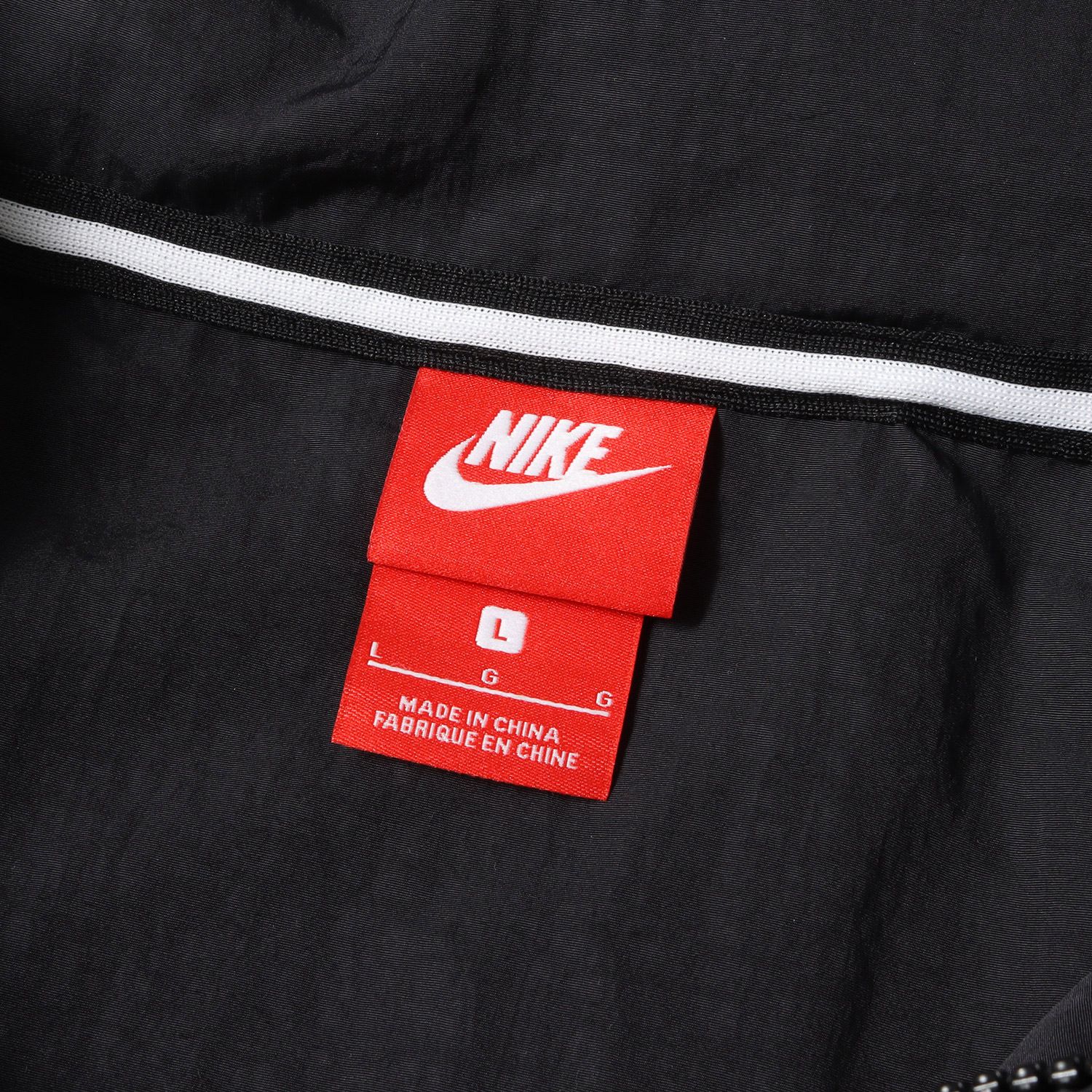NIKE ナイキ ビッグスウッシュ アノラックジャケット ブラック