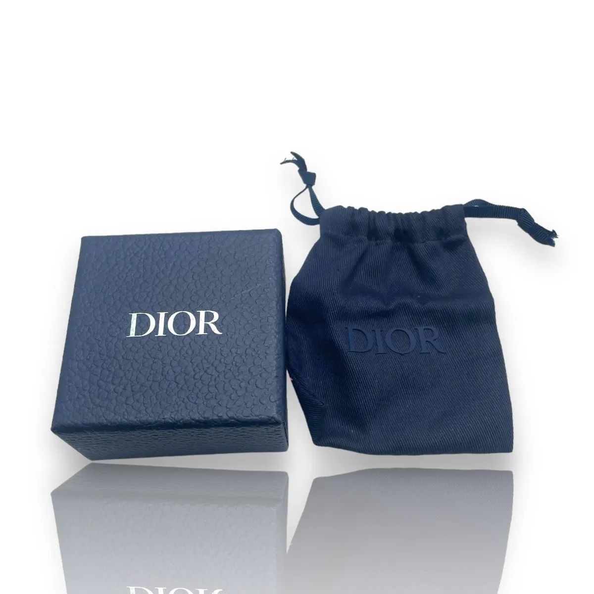 ディオール(Christian Dior) ブローチ/コサージュ（シルバー）の通販