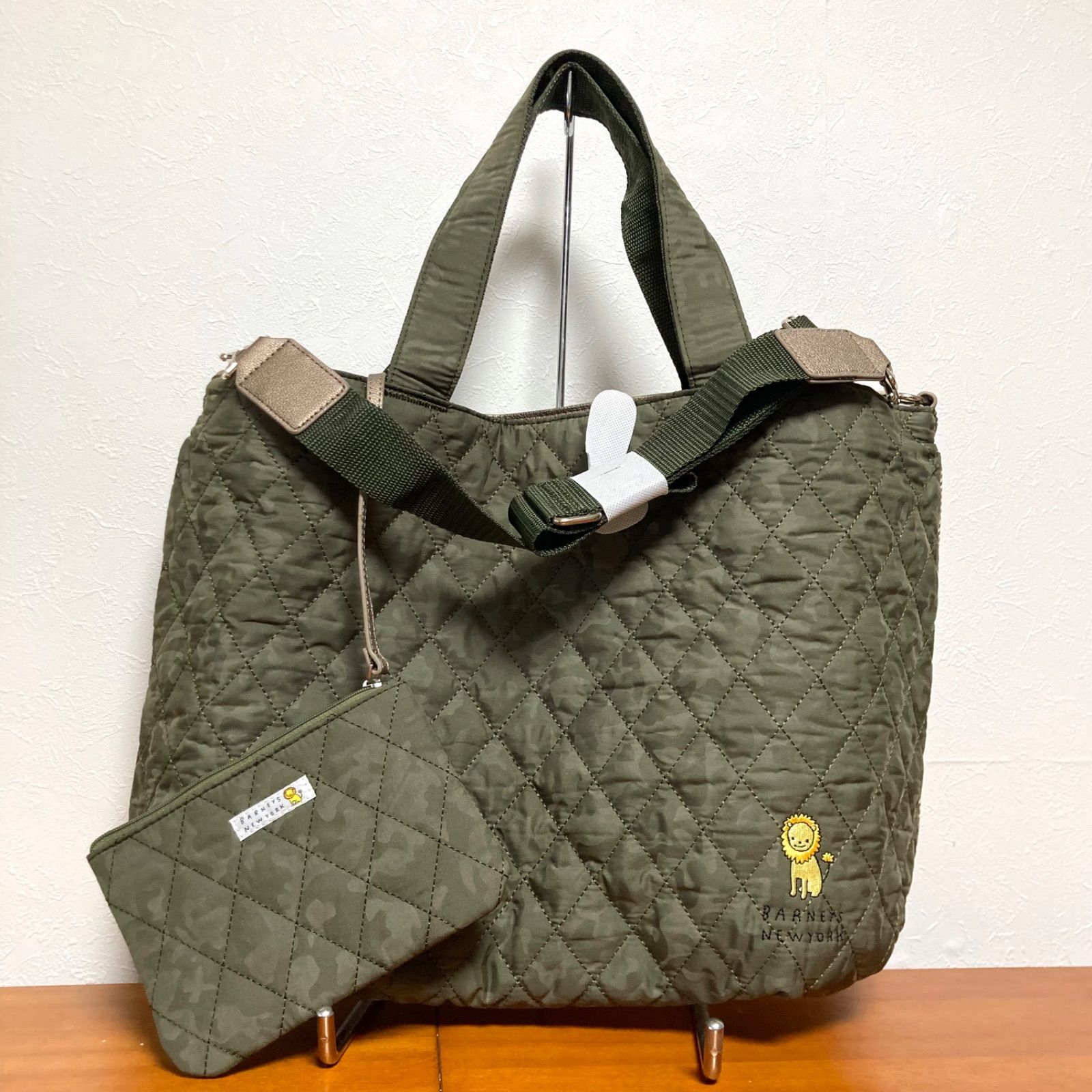 BARNEYS NEW YORK バーニーズニューヨーク マザーズバッグ オムツ入れポーチ付き