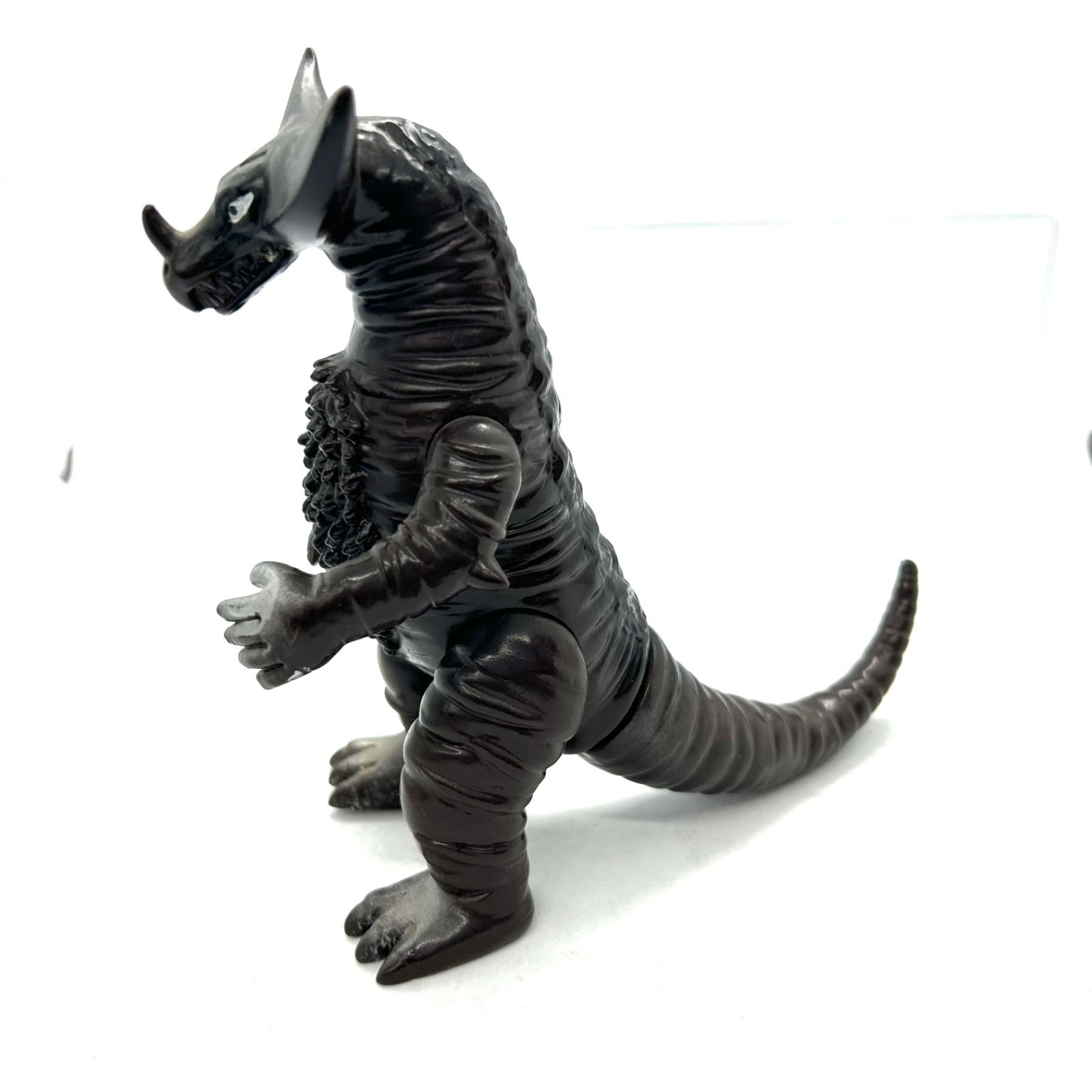 ウルトラ怪獣シリーズ『ゴモラ』2体 - メルカリ