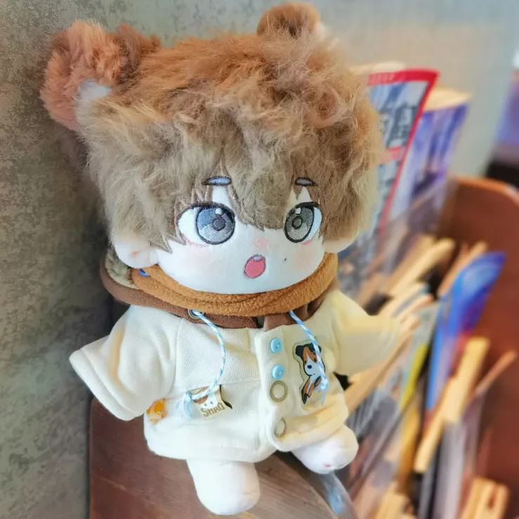 stray kids ハン　20cm ぬいぐるみ　新品　マスター stray kids ハン ぬいぐるみ 20cm 新品 マスター 【公式通販】