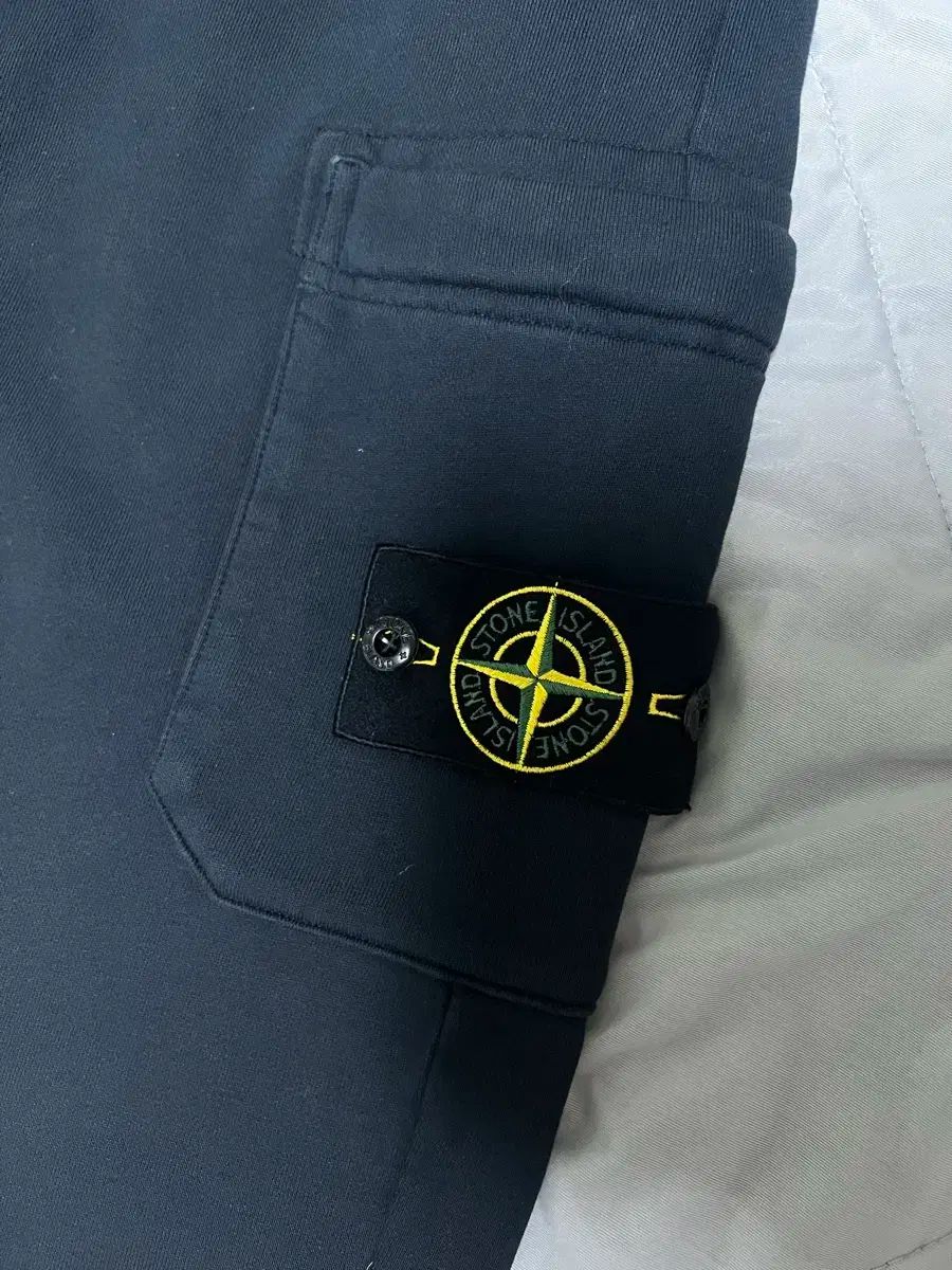 ズボン ダークネイビー