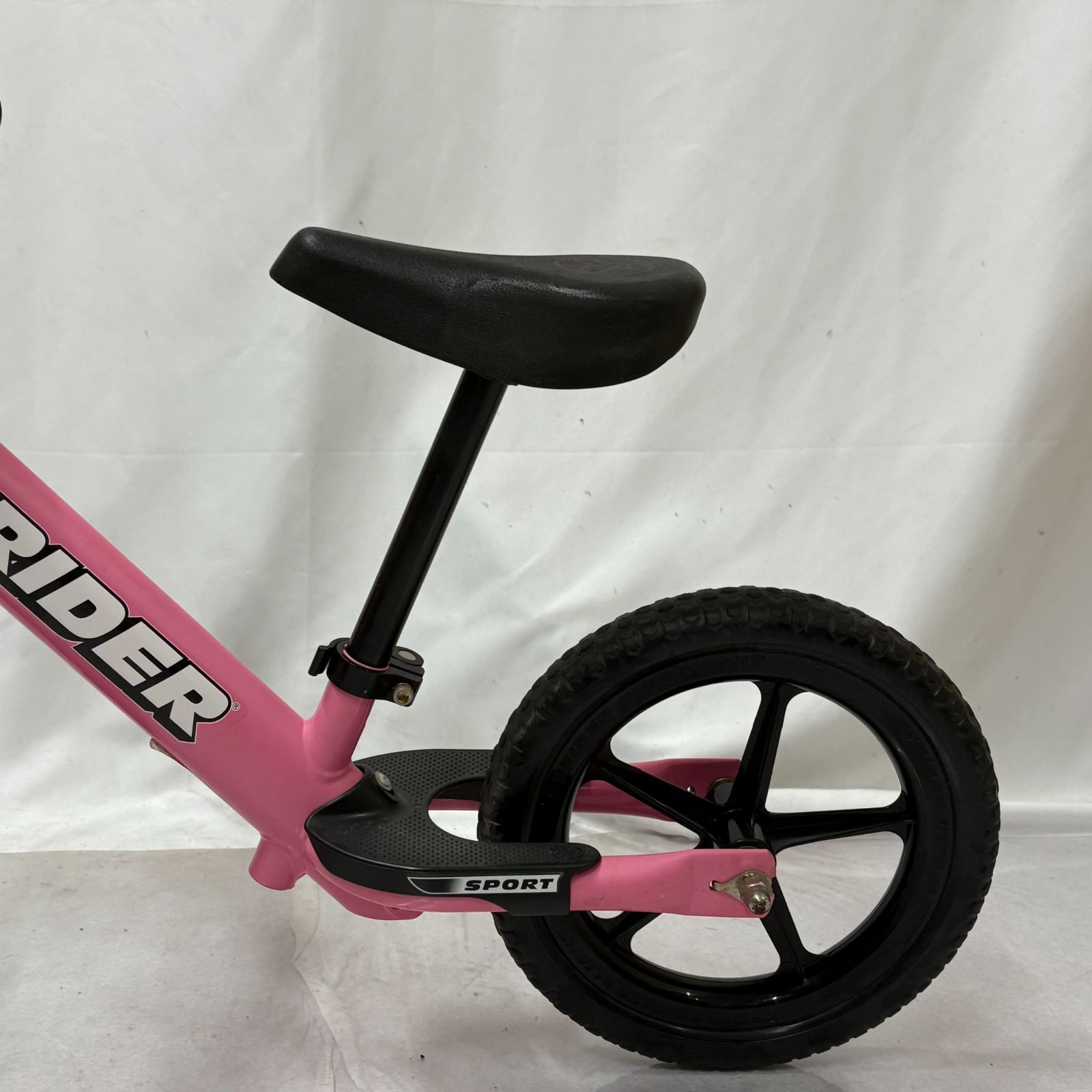 STRIDER スライダー12スポーツ バランスバイク ピンク STRIDER 12 SPORT バランスバイク ピンク STRIDER バランス