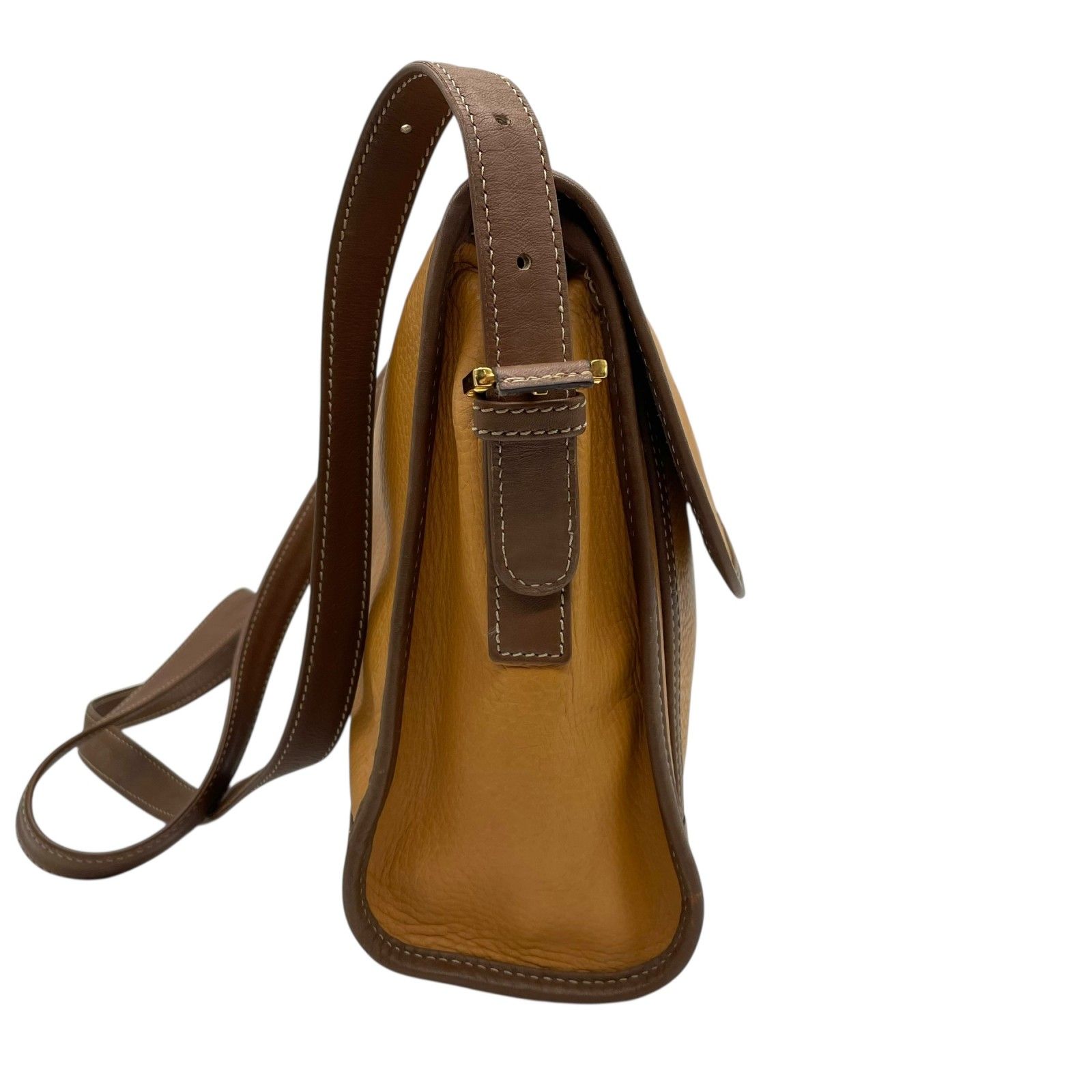 美品 LOEWE ロエベ ショルダーバッグ アナグラム レザー 斜め掛け ロゴ 