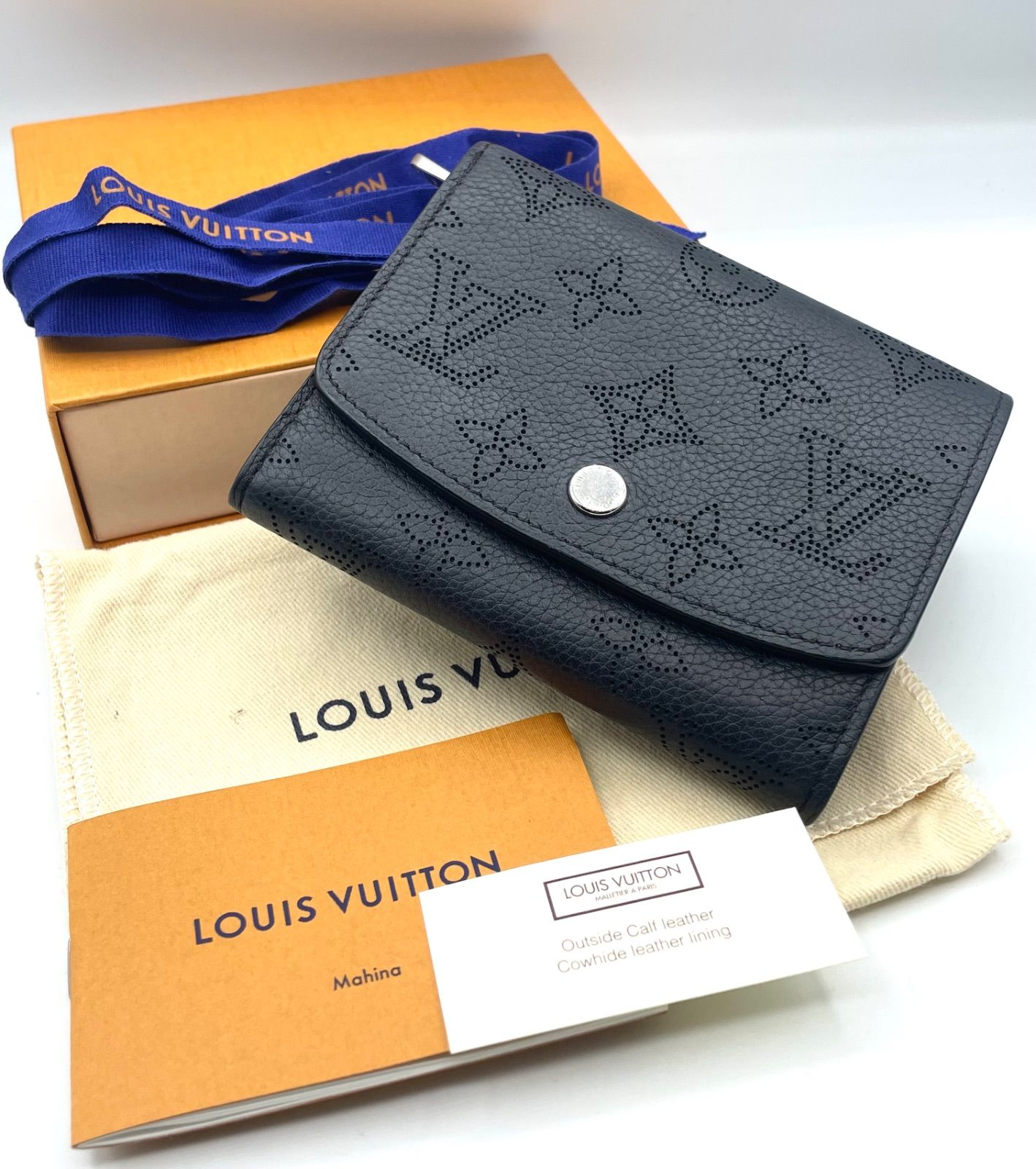 ルイヴィトン マヒナ ポルトフォイユ イリス XS コンパクト 財布 ルイ