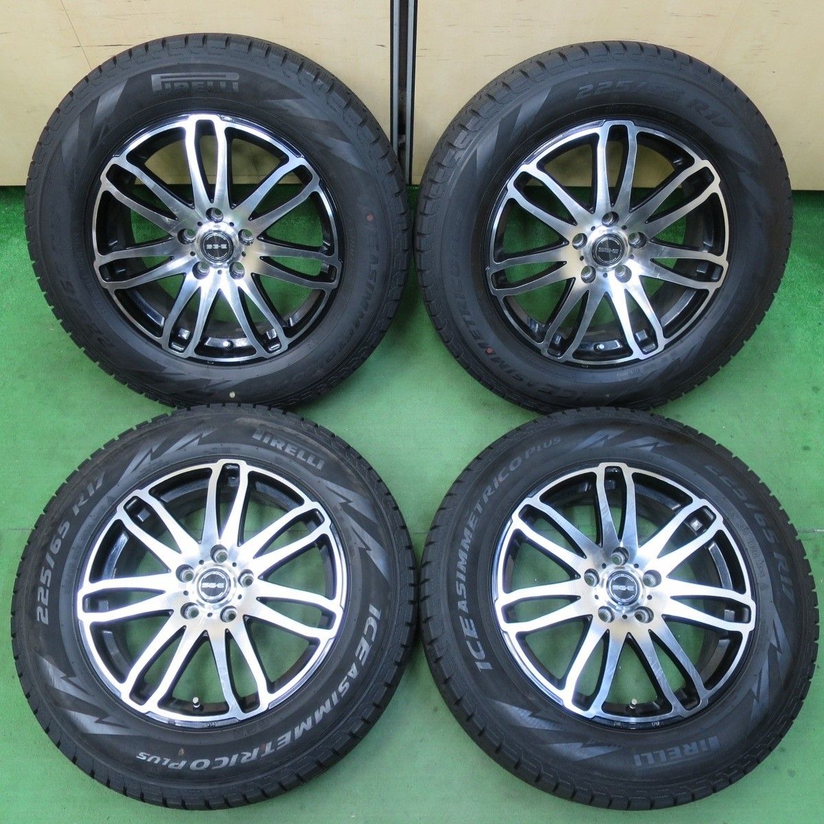 235/50R18 スタッドレスタイヤ4本　ピレリ 新品‼️ピレリスタッドレスタイヤ2023年製235/50R18 4本セット