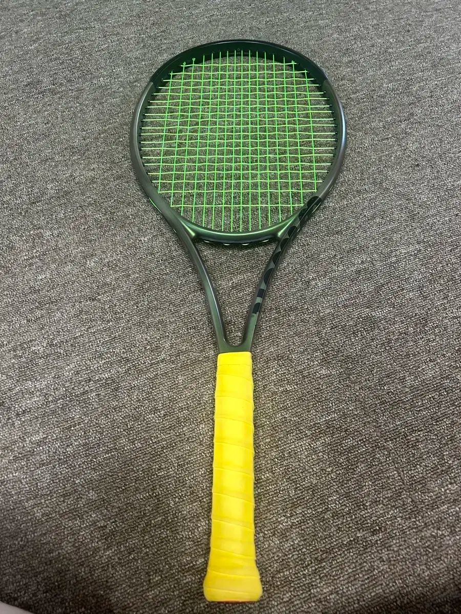 ウィルソン ( Wilson ) BLADE v8 265g 販売