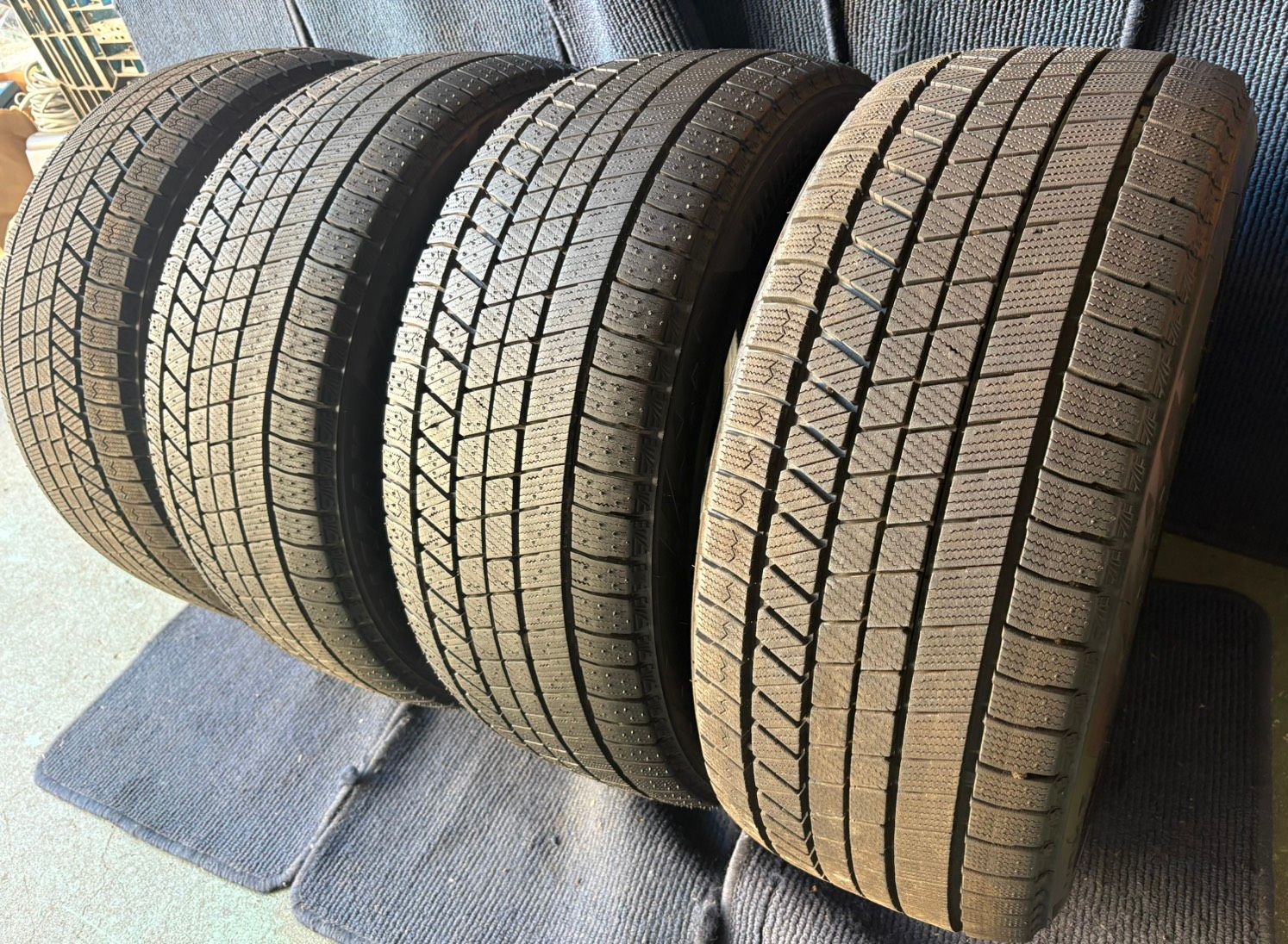 製造 溝8.7 9分山 BRIDGESTONE BLIZZAK VRX3 4本 245 45R17 スタッドレス ASP3297