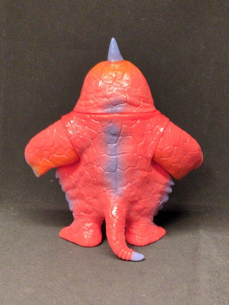 ガーガメル ウォーキングキラー ソフビ フィギュア オレンジ 未塗装 MAXTOY ミニソフビ怪獣倉庫シリーズ ベムスター オレンジ成型