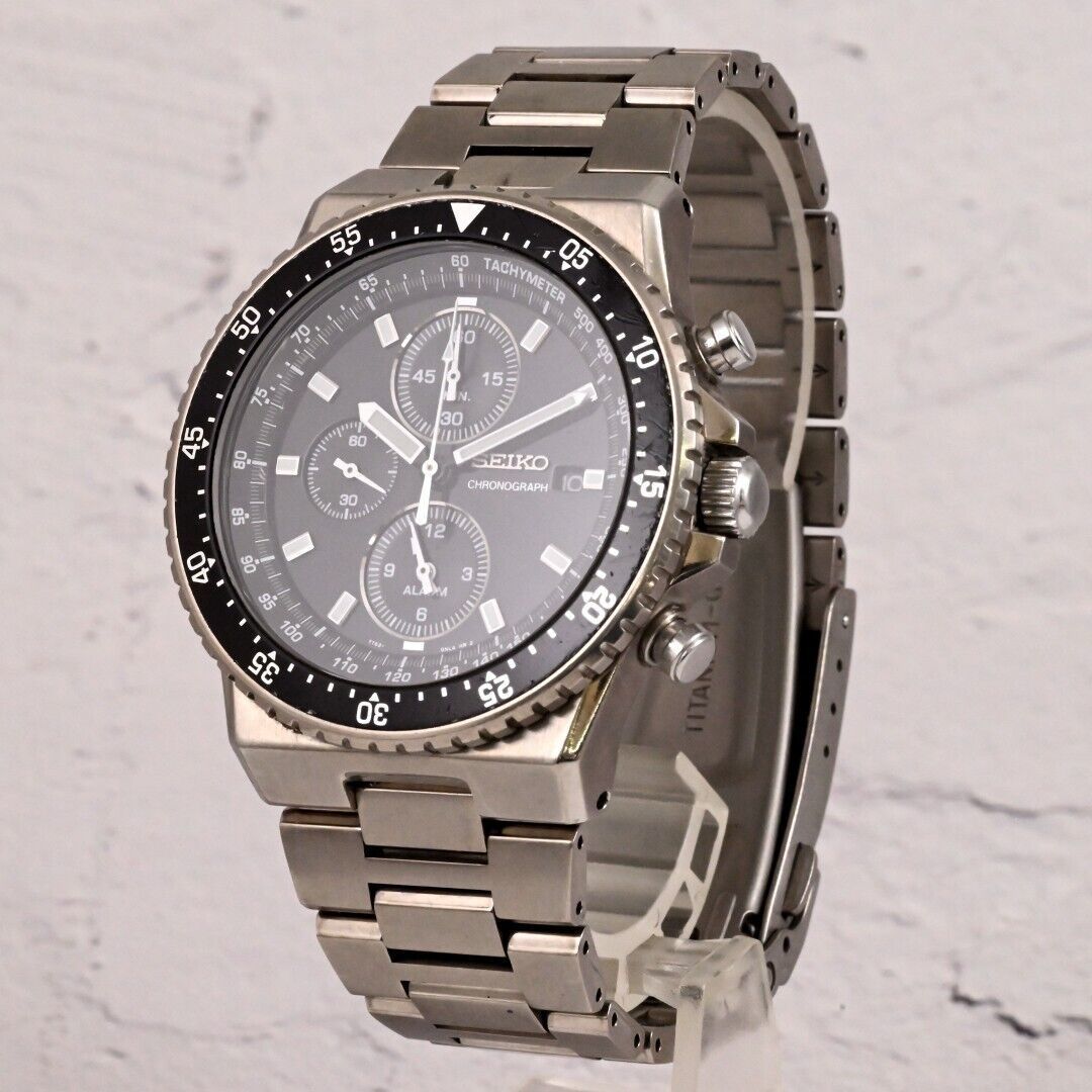 SEIKO】セイコー Chronograph Alarm Analog QUARTZ チタンTitanium Ref 