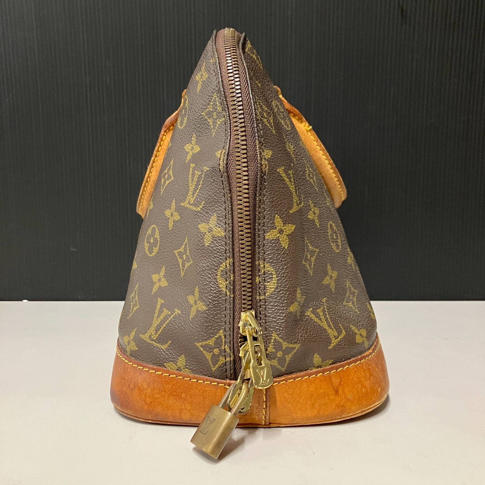 アルマさま専用 むつ85-1541】Louis Vuitton アルマ旧型モノグラム キャンバス