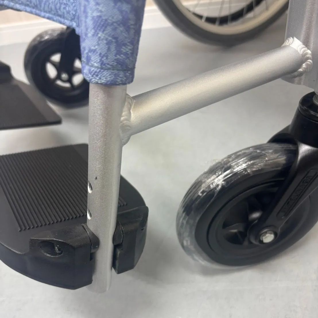 ECO-201 松永製作所 アルミ製 自走式 車椅子 車いす 車イス