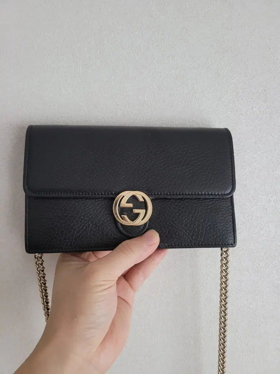 GUCCI グッチ インターロッキング ミニ チェーン クロスバッグ