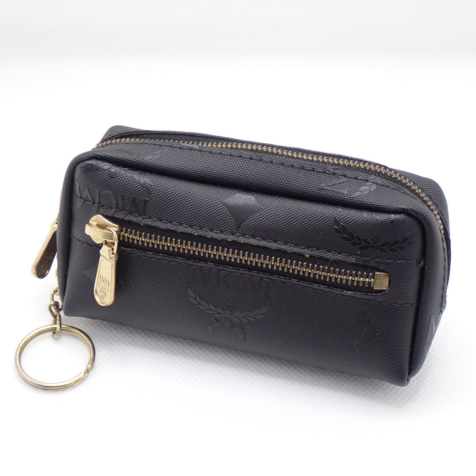 送料無料 MCM エムシーエム ナイロン 小銭入れ 財布 ミニポーチ 黒 