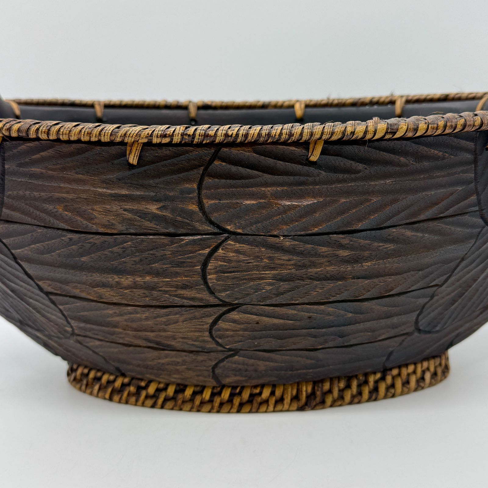 大迫力！瘤木　天然木　切株　木製　手彫り　工芸品　バスケット　カゴ　インテリア 大迫力！瘤木 天然木 切株 木製 手彫り 工芸品 バスケット カゴ インテリア