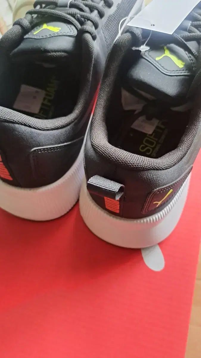 PUMA プーマ チラシ ランナー 285mm OLIVEOS_COM_TR