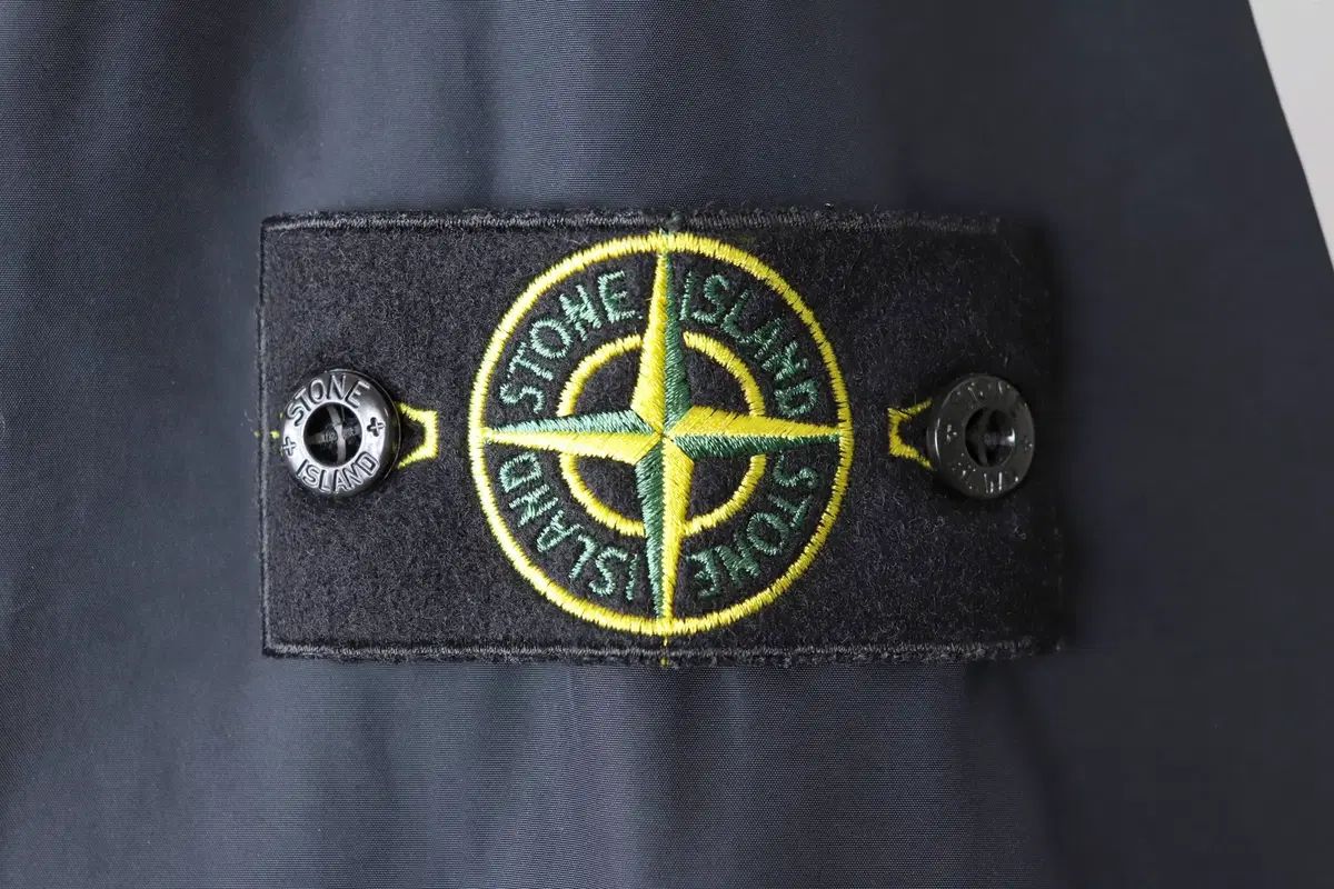 STONE ISLAND