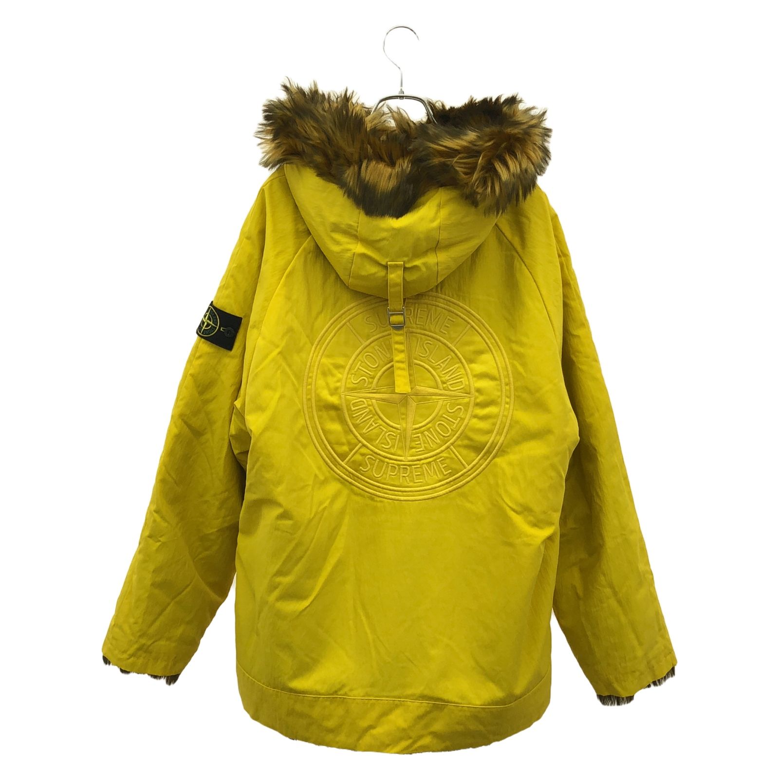 ストーンアイランド STONE  リバーシブルフェイクファージャケット/シュプリームコラボ 衣料品 アウター ナイロン メンズ イエロー系 【中古】 ストーンアイランド STONE ISLAND リバーシブルフェイクファー