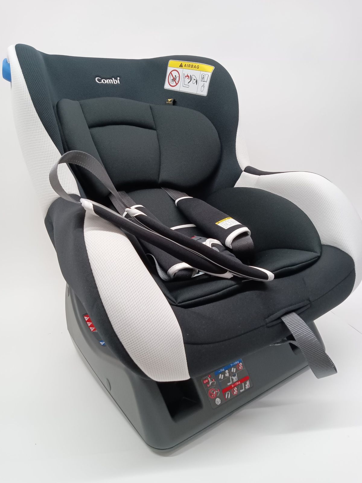 Combi チャイルドシート ウィゴーグランデシリーズ（Combi
