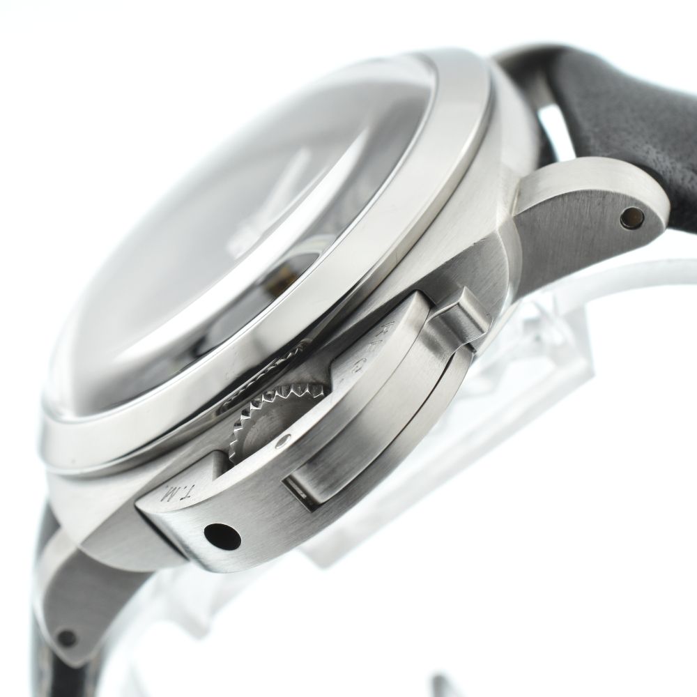 パネライルミノール　PAM00233 最終V番 PANERAI PAM00233 ブラック PANERAI（パネライ）ルミノール1950 8デイズGMT