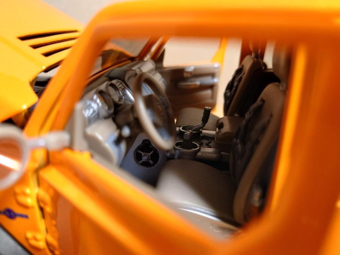 1/18 ジープ レスキューコンセプト オレンジ JEEP Rescue 1/18 ジープ レスキューコンセプト オレンジ JEEP Rescue - メルカリ