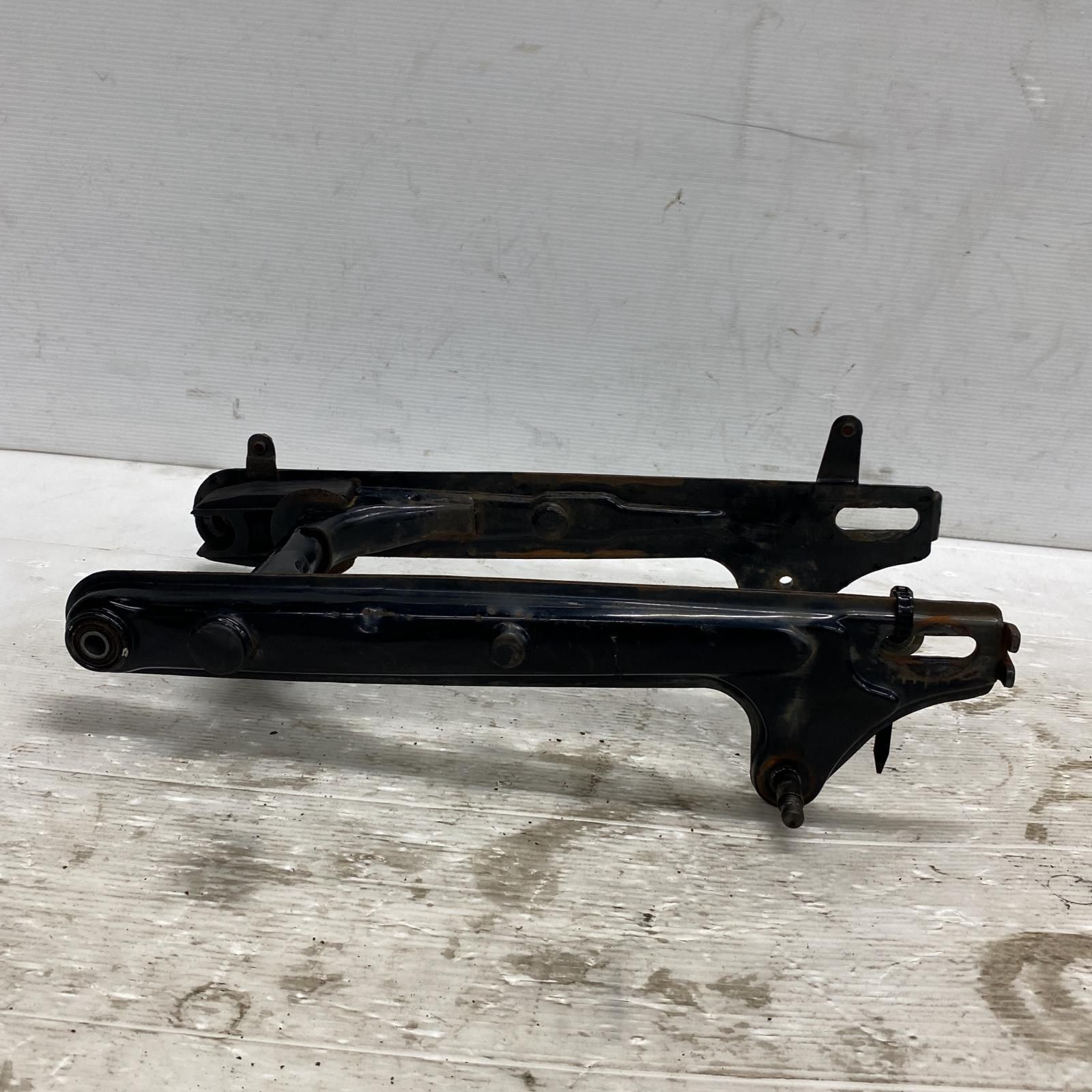 SUZUKI バーディー 50 (4サイクル) スイングアーム スズキ