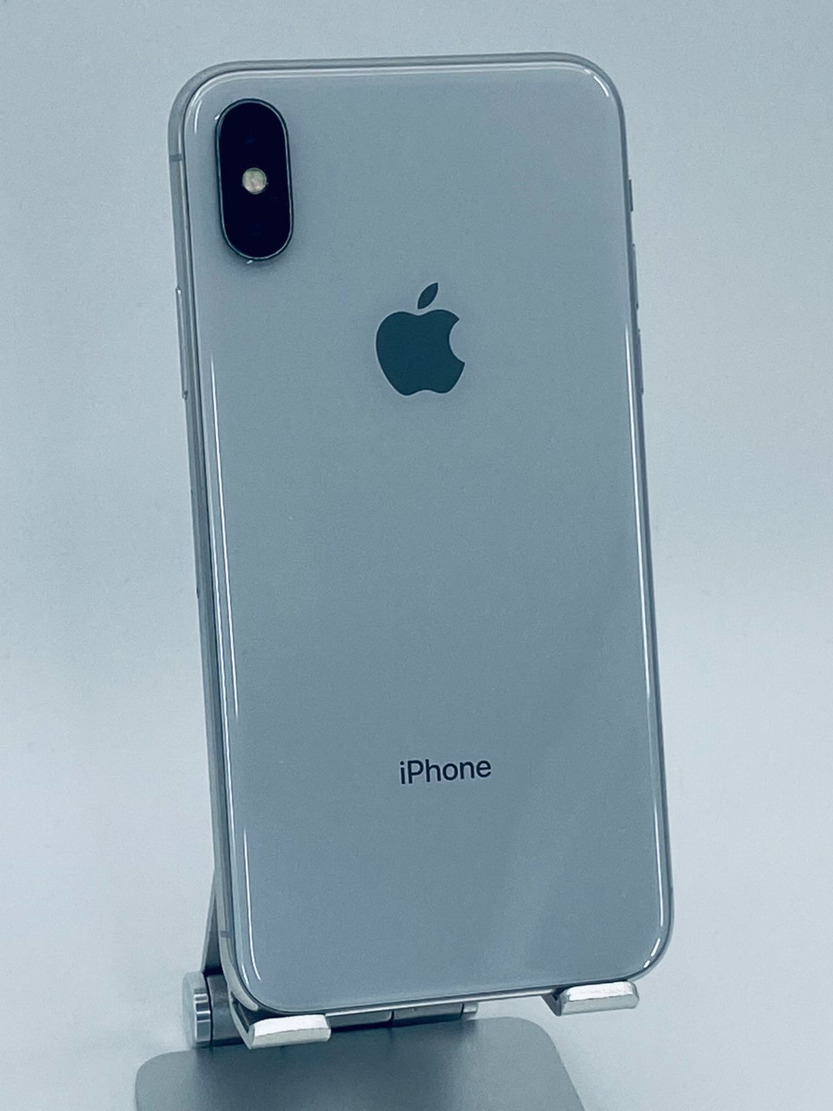 超安い】 iPhone7 8/64G/SIMフリー/バッテリー大容量新品