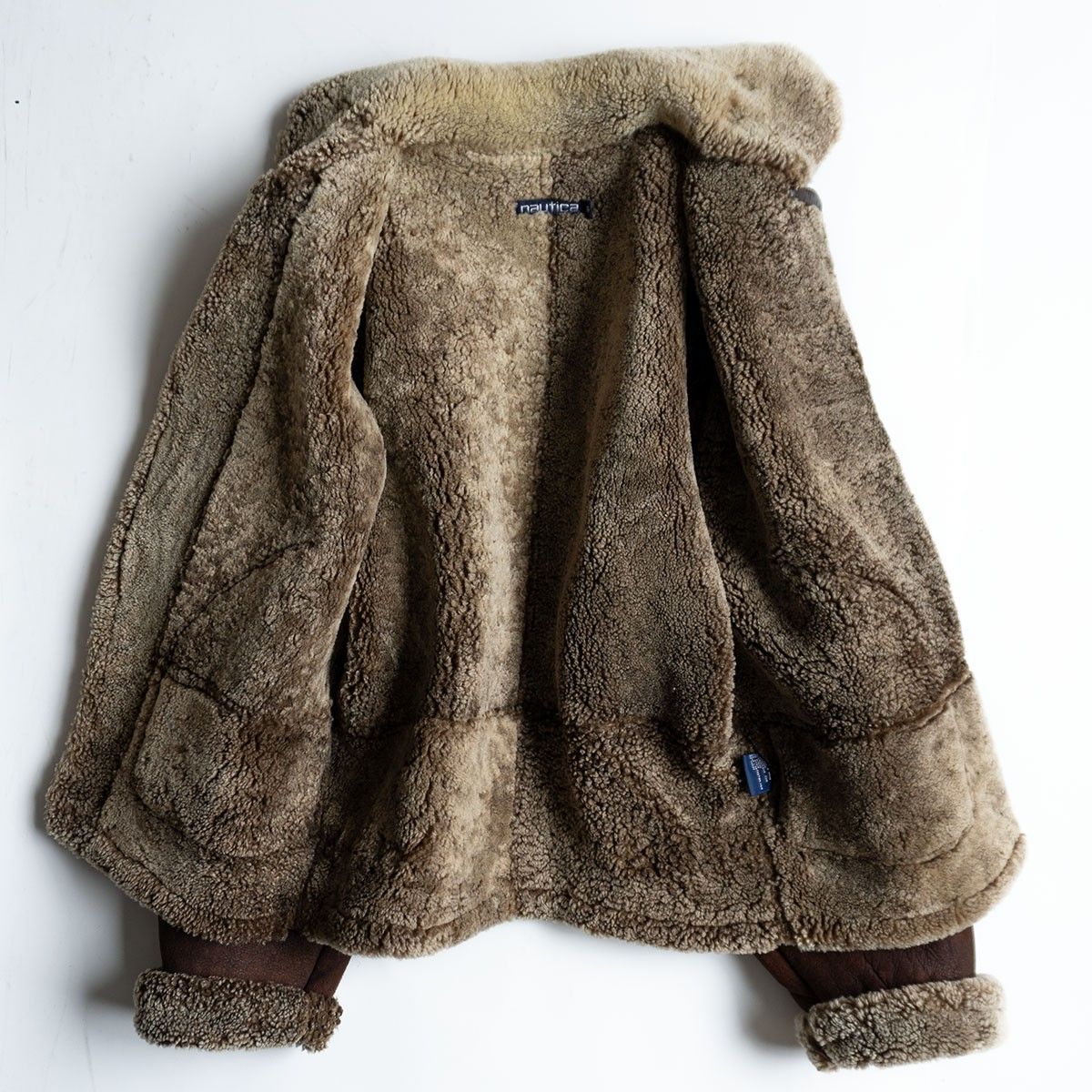 ブラウン レザー