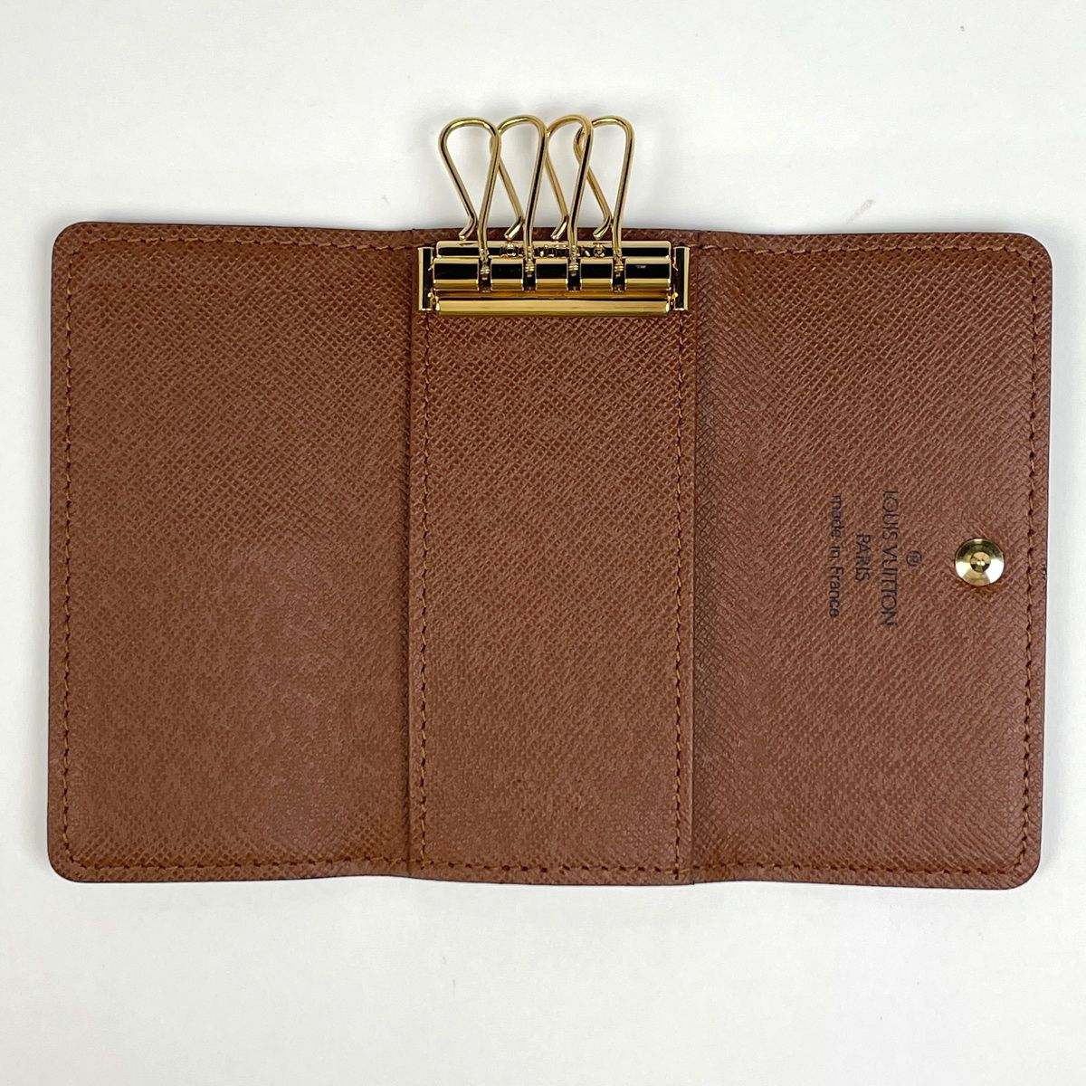 極美品◎ 完売品 ファミリア キーケース 6連 クマ リンゴ 刺繍 男女可 極美品◎ 完売品 ファミリア キーケース 6連 クマ リンゴ 刺繍