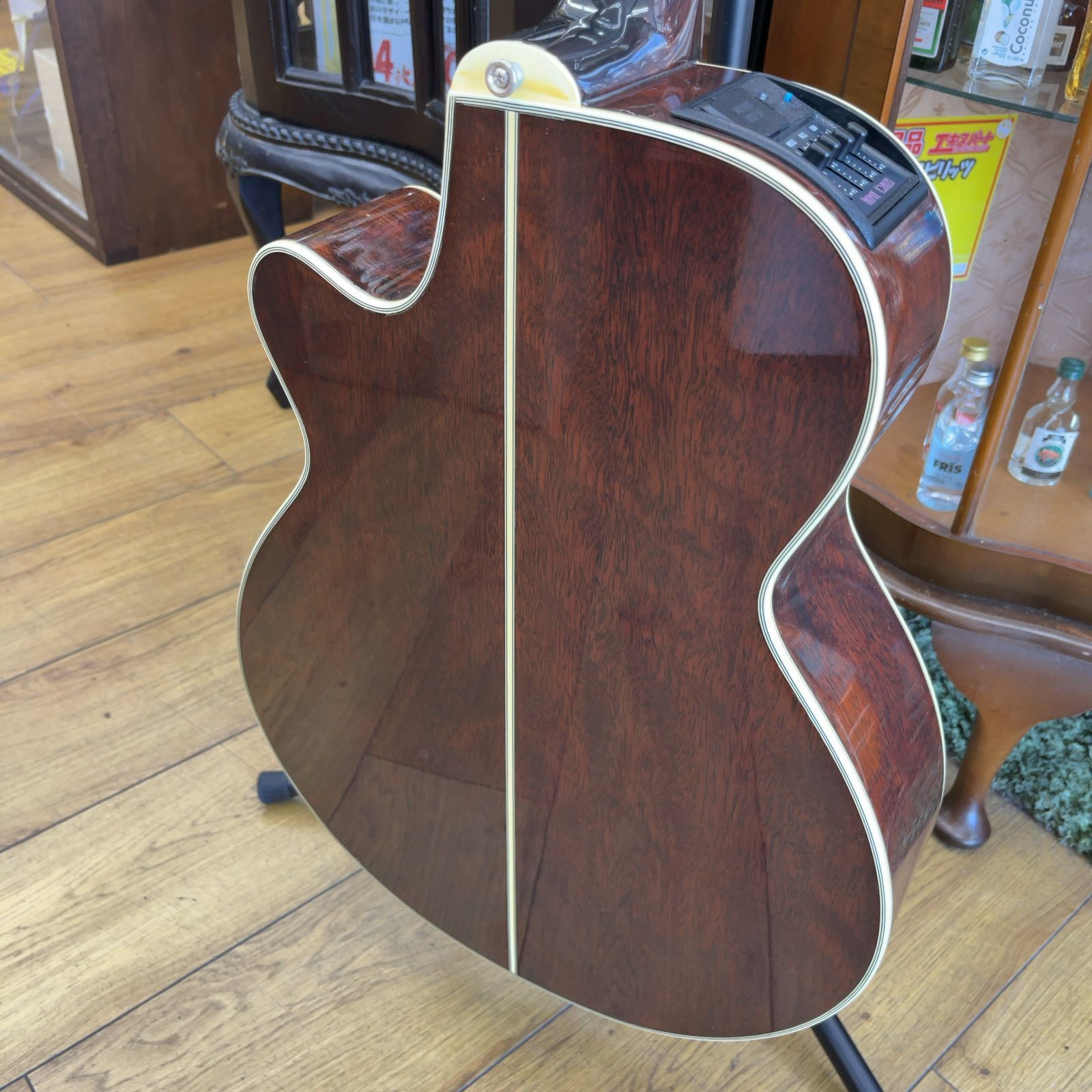 TAKAMINE タカミネ エレアコ アコースティックギター PT-106