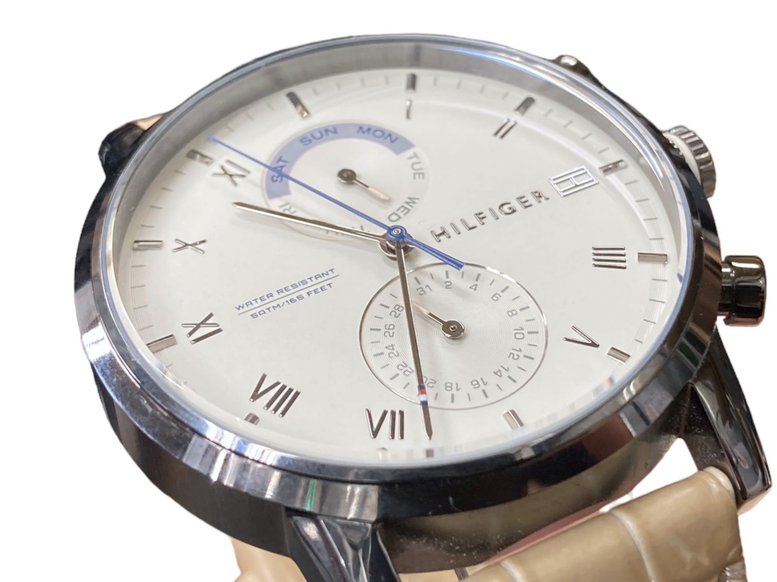 TOMMY HILFIGER (トミーヒルフィガー) アナログ腕時計 レザーベルト TH.329.1.34.2702 1710399 ベージュ ...