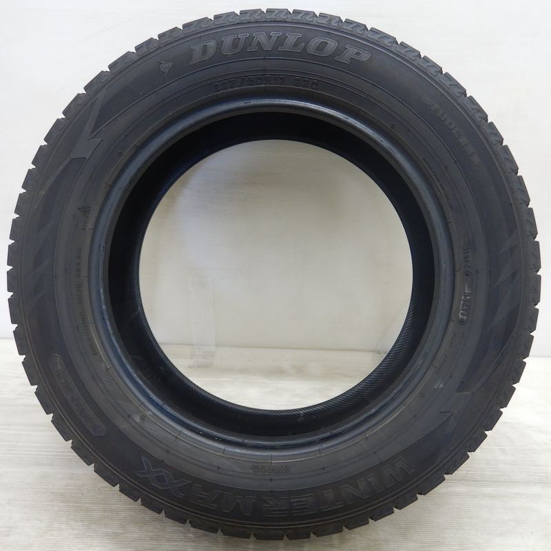 225|60R17 DUNLOP WINTER MAXX WM02 1本 スタッドレスタイヤ ダンロップ ウインターマックス WM02 アルファード ヴェルファイア エクストレイル フォレスター レガシィアウトバック などに タイヤ 17インチ