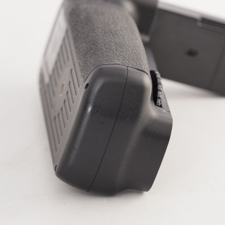 Nikon D200 ボディ ＋ MB-D200 バッテリーパック｜S003 Nikon MB-D200 Multi Power Battery Pack for D200