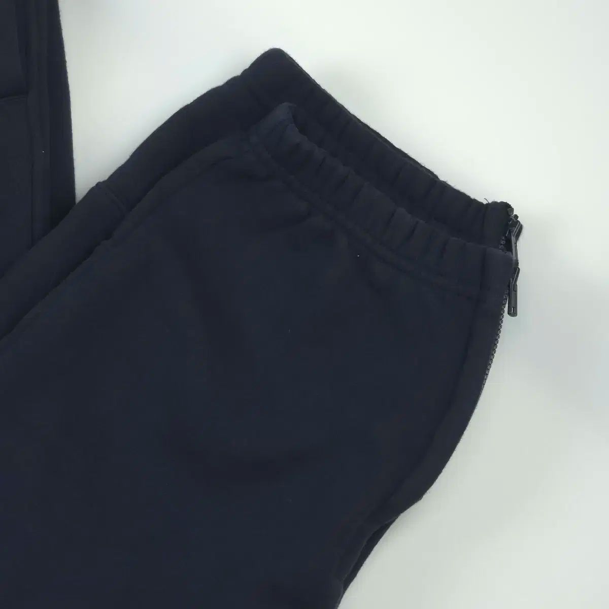 Champion 黒 クルーネック スウェットトレーナー　XLメンズ H1 チャンピオン オーバーサイズ 黒無地スウェット セールChampion