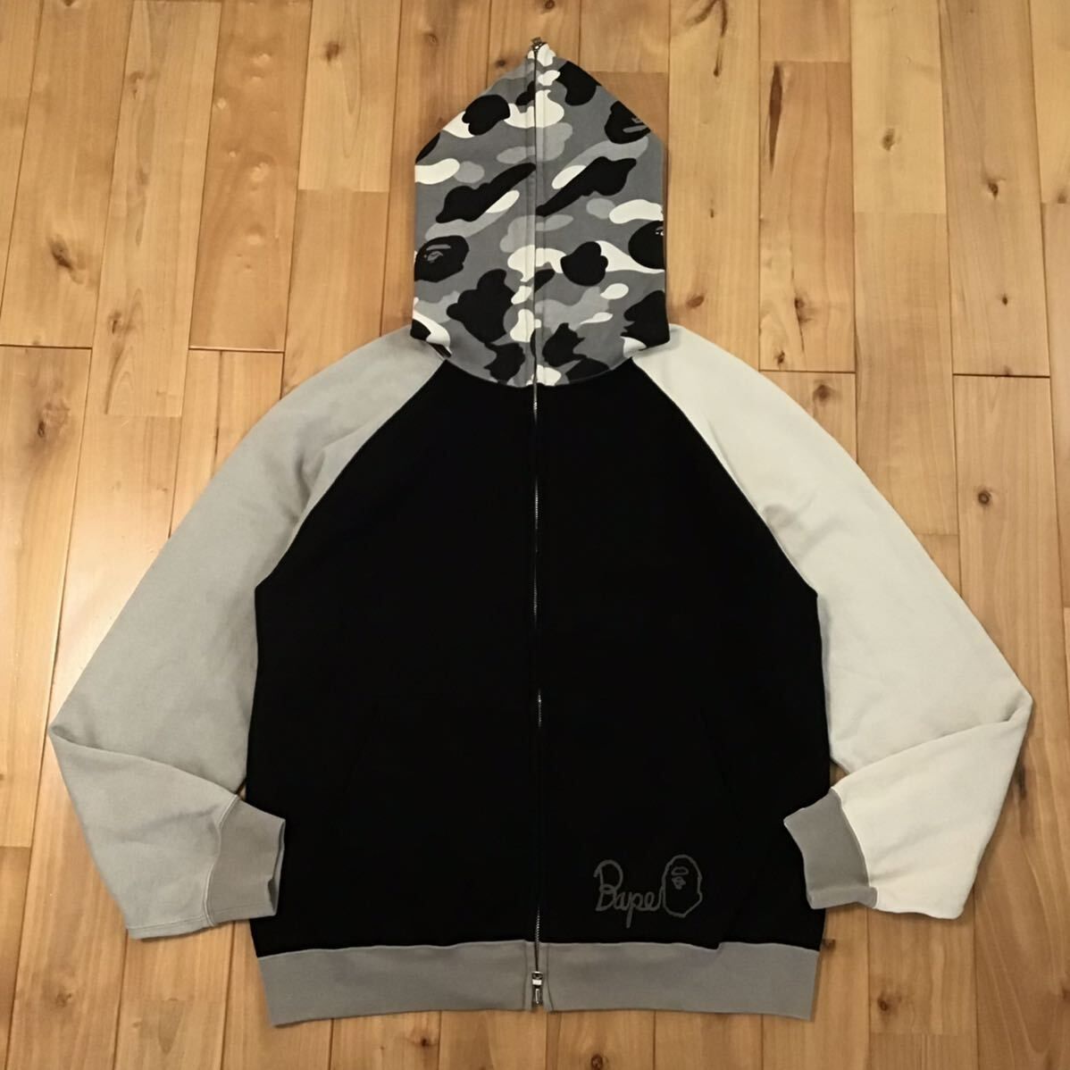 ブラックカモ クレイジー パーカー L a bathing ape bape camo crazy hoodie エイプ ベイプ アベイシングエイプ 迷彩 black color camo  A BATHING APE&frasl;エイプ クレイジーカモ パーカー A BATHING APE（ア