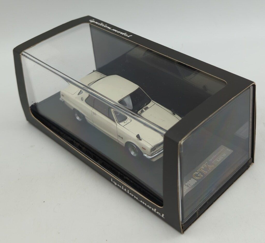 ignition model 1/43 Nissan Skyline 2000 GT-X (KGC10) White IG0378