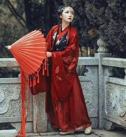 中華漢服「黒鶴」３点 セット - メルカリ