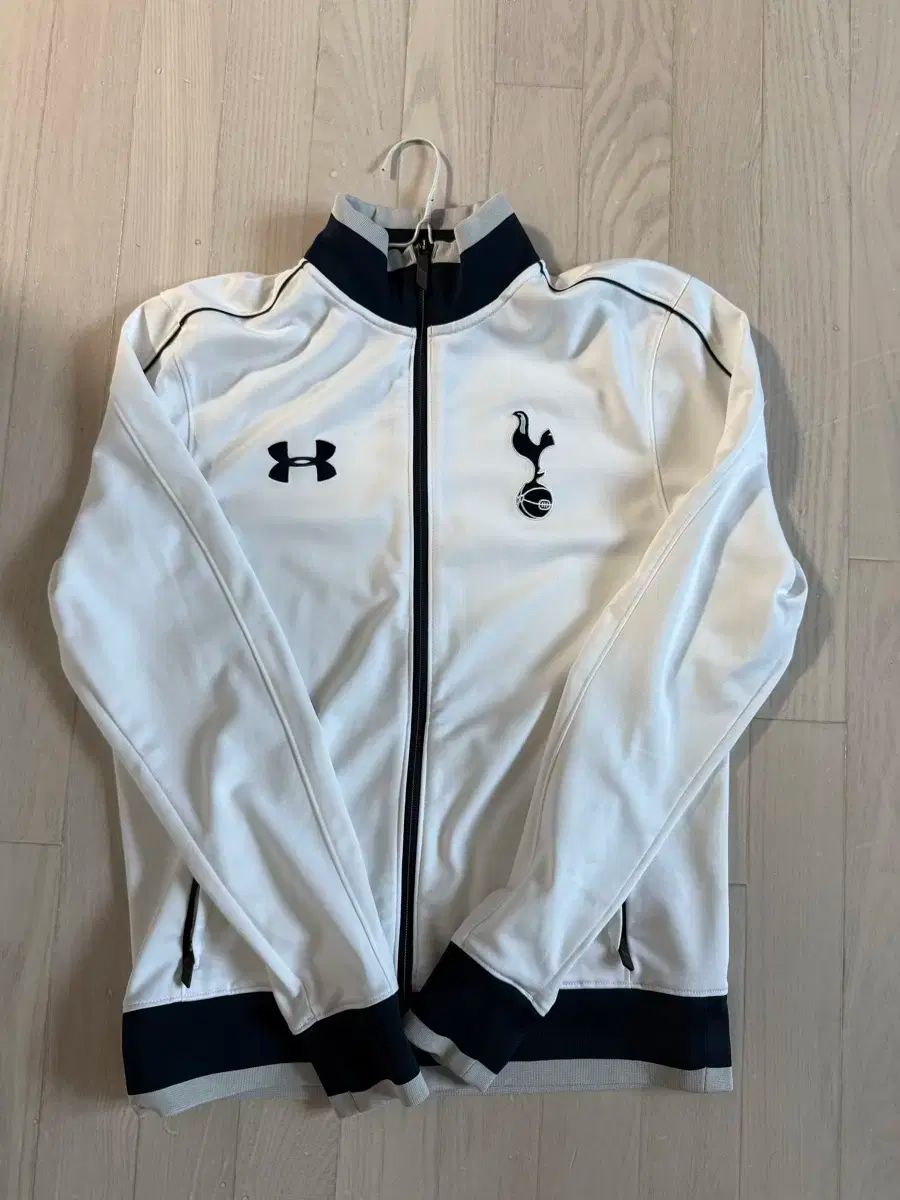 アンダーアーマー トッテナム ジャージ トラックジャージ