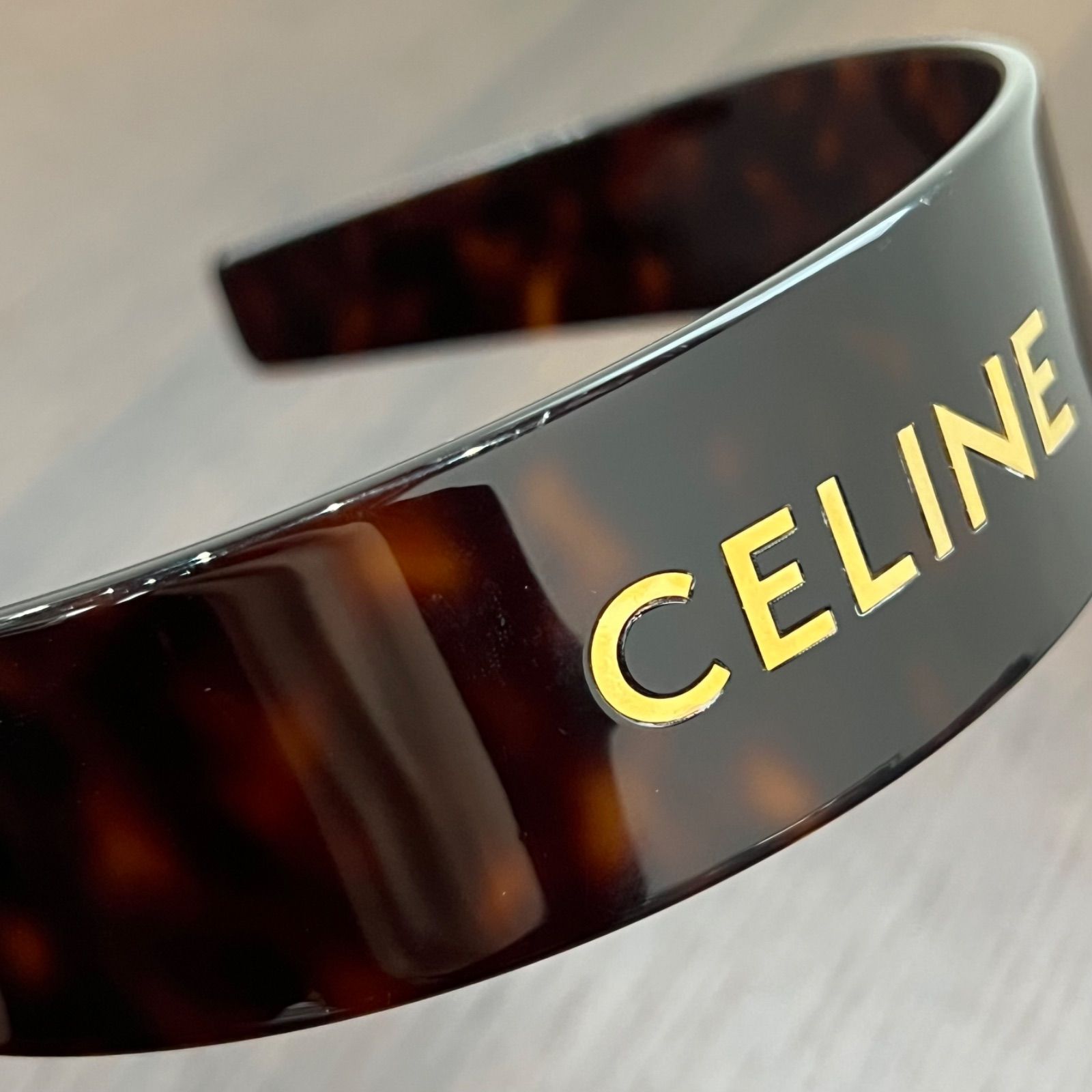 人気商品]CELINE セリーヌ カチューシャ ヘアアクセサリー