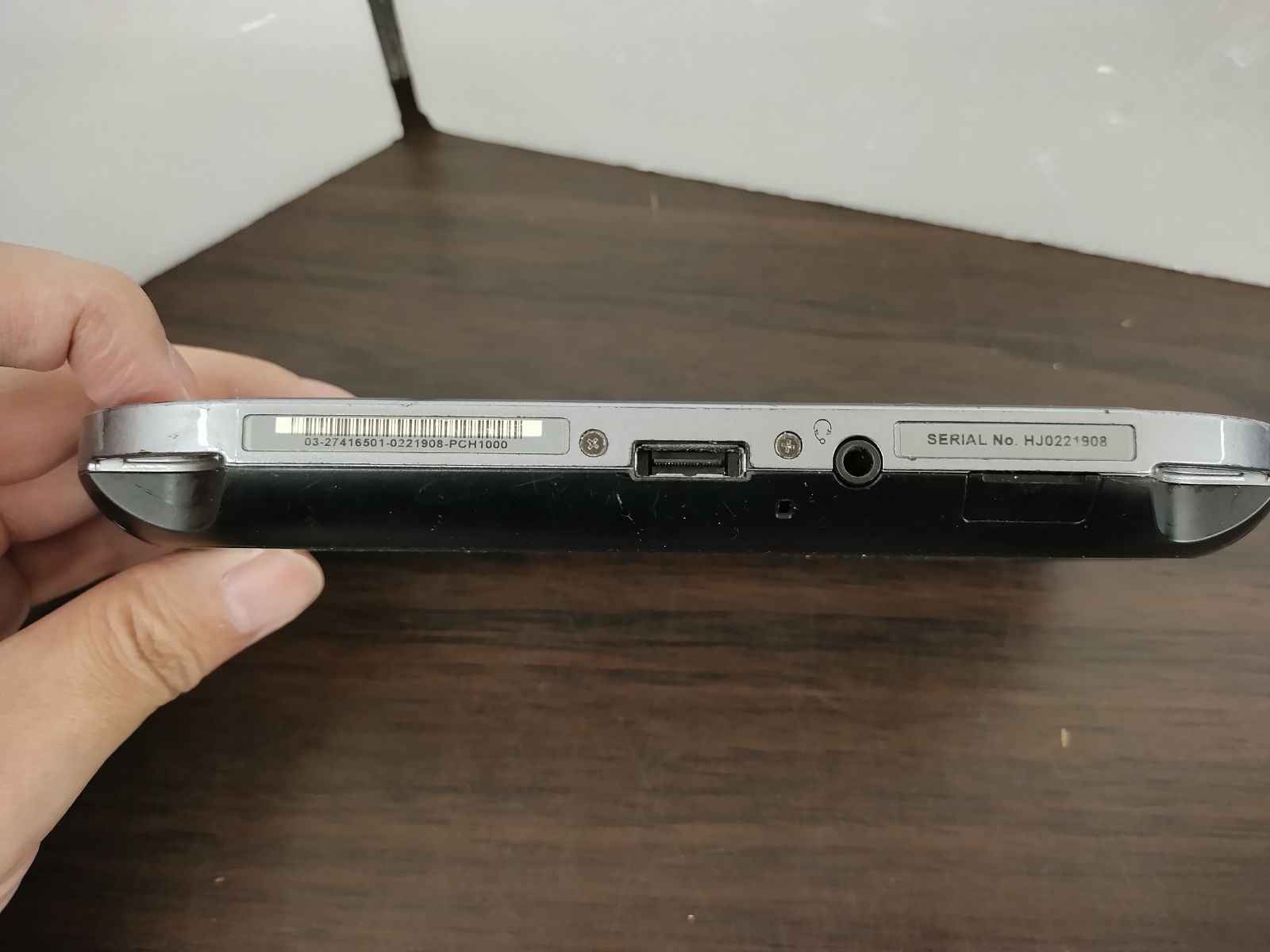 クリスタルブラック 動作不