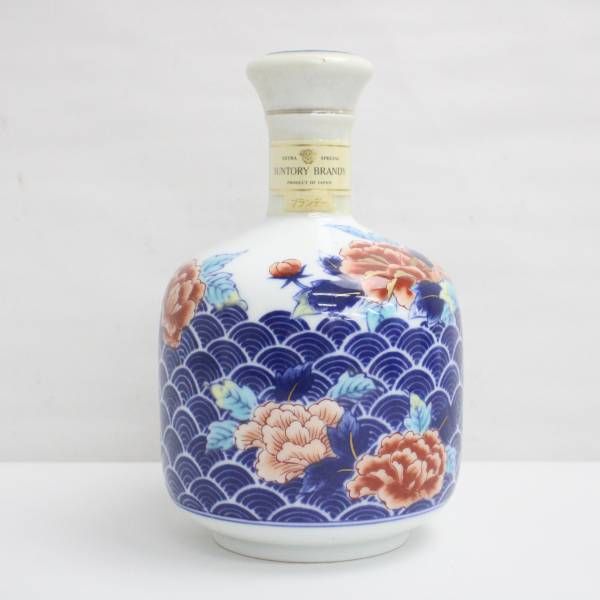 世界有名な サントリーブランデー 有田焼 染錦青海波牡丹紋樣陶瓶 