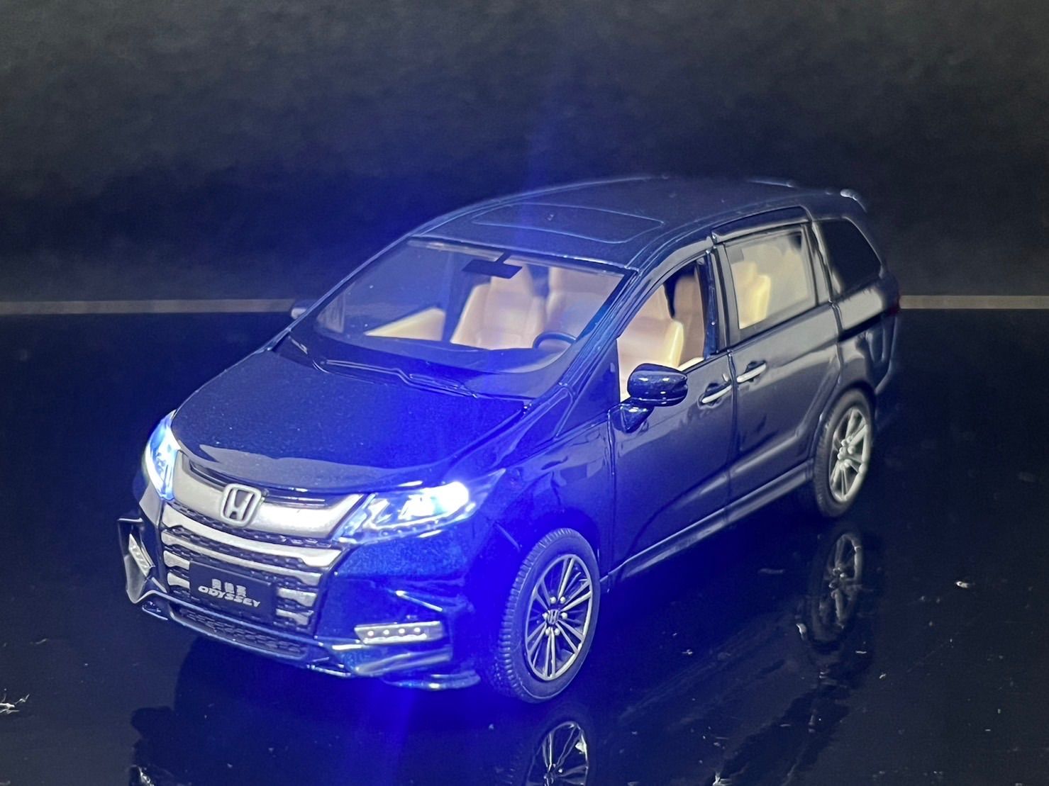 最後の再入荷】ホンダ オデッセイ 1/32 ディープブルー ミニカー H105