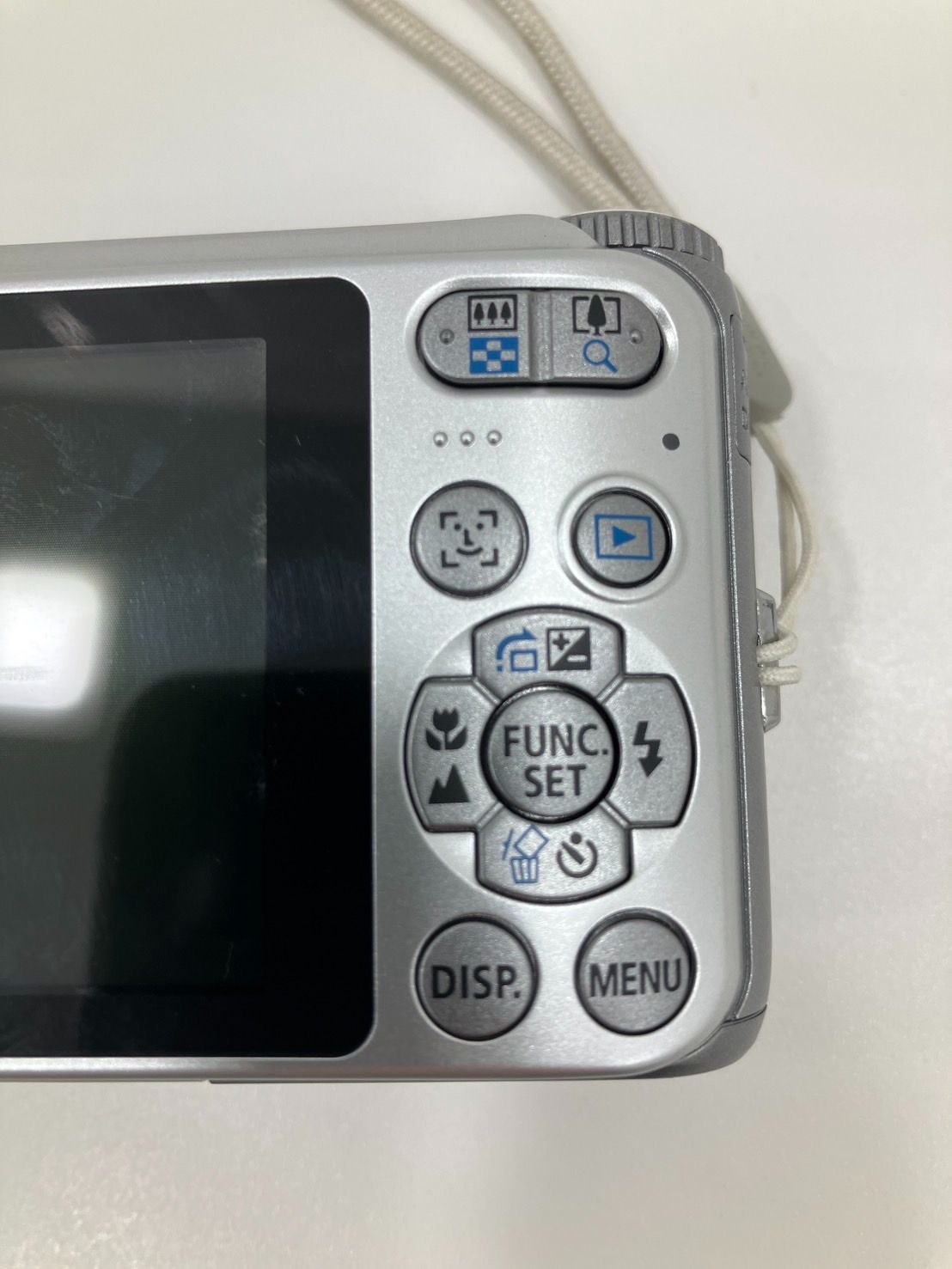 【美品】Canon POwerShot A3100 IS シルバー　動作確認済 Amazon | Canon デジタルカメラ PowerShot A3100 IS シルバー