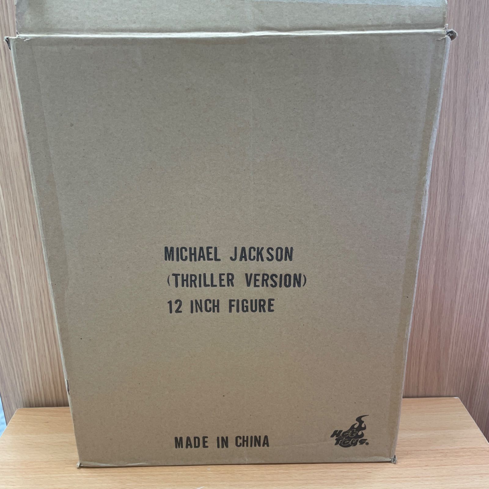 □【美品】HOTTOYS ホットトイズ 1/6 MICHAEL JACKSON THRILLER □【美品】HOTTOYS ホットトイズ 1/6 MICHAEL JACKSON THRILLER
