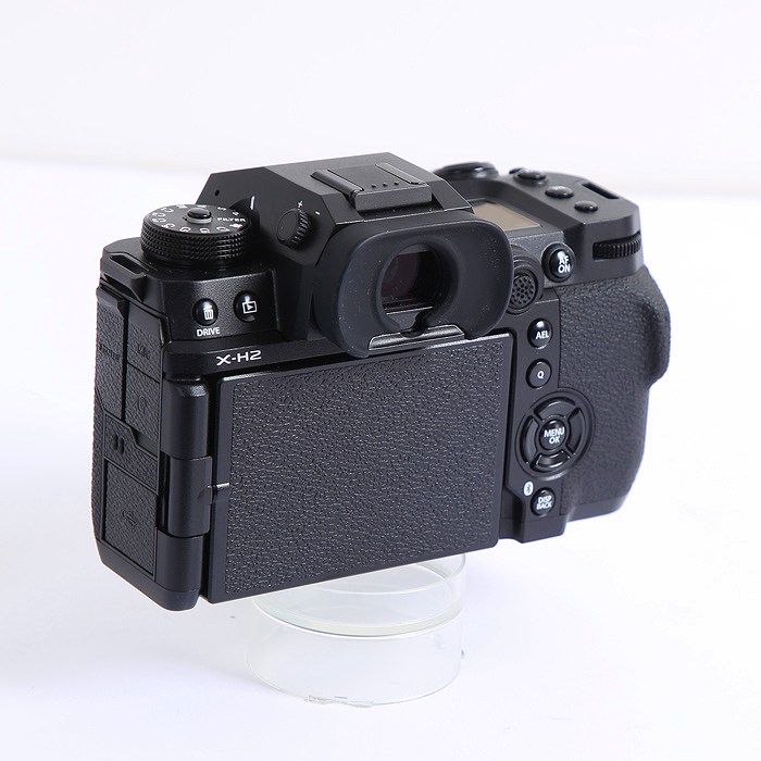 フジ X-H2