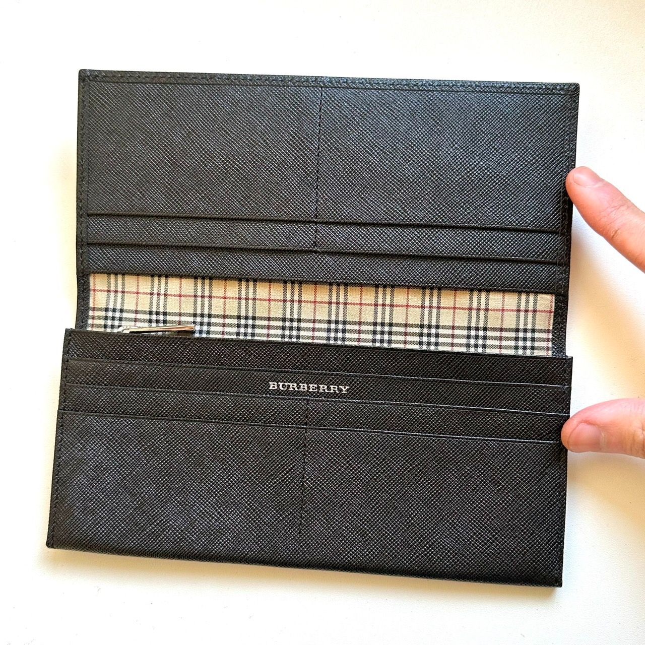 バーバリー BURBERRY 長財布 ノバチェック ブラック - メルカリ