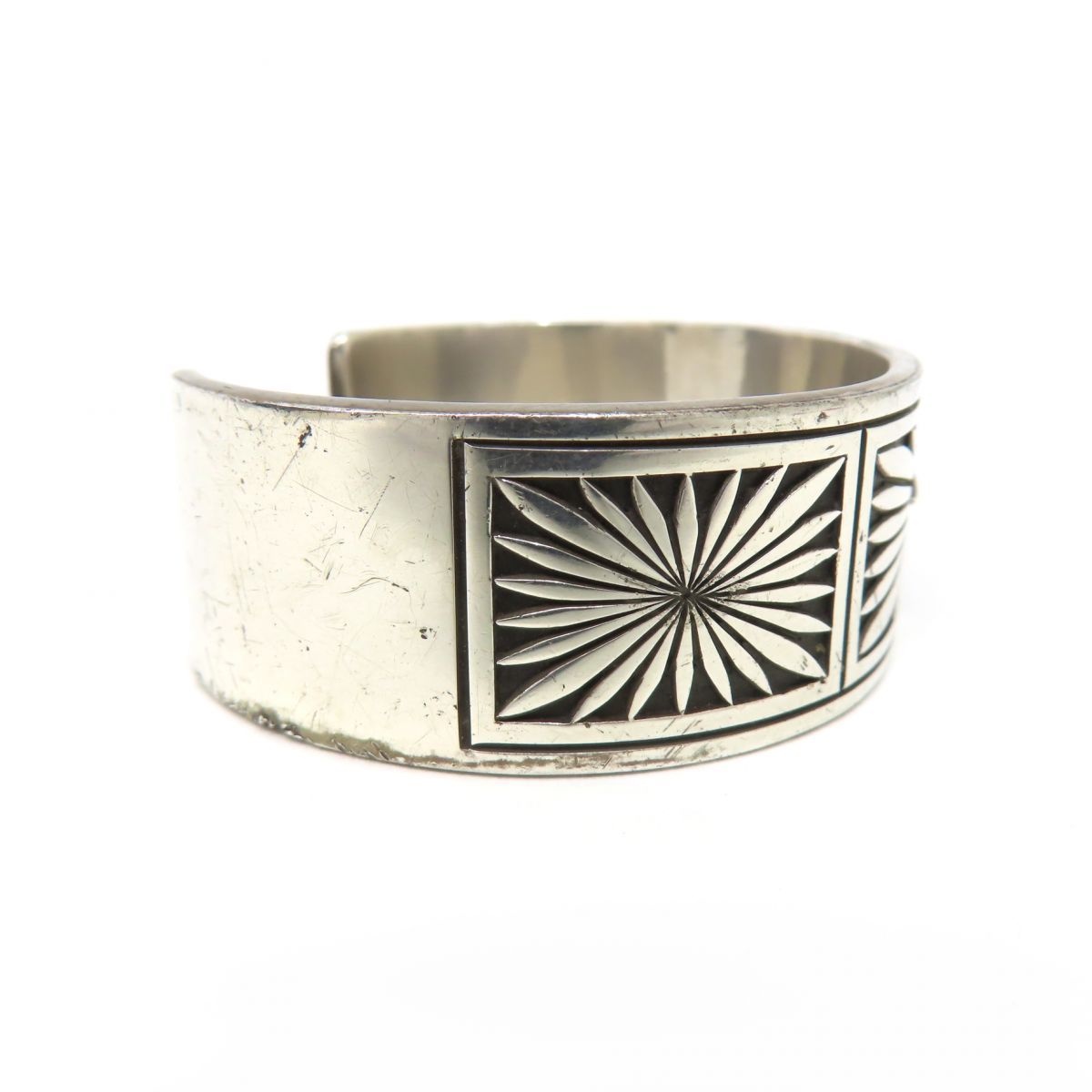 Howard Nelson ハワードネルソン サンバースト ナバホ