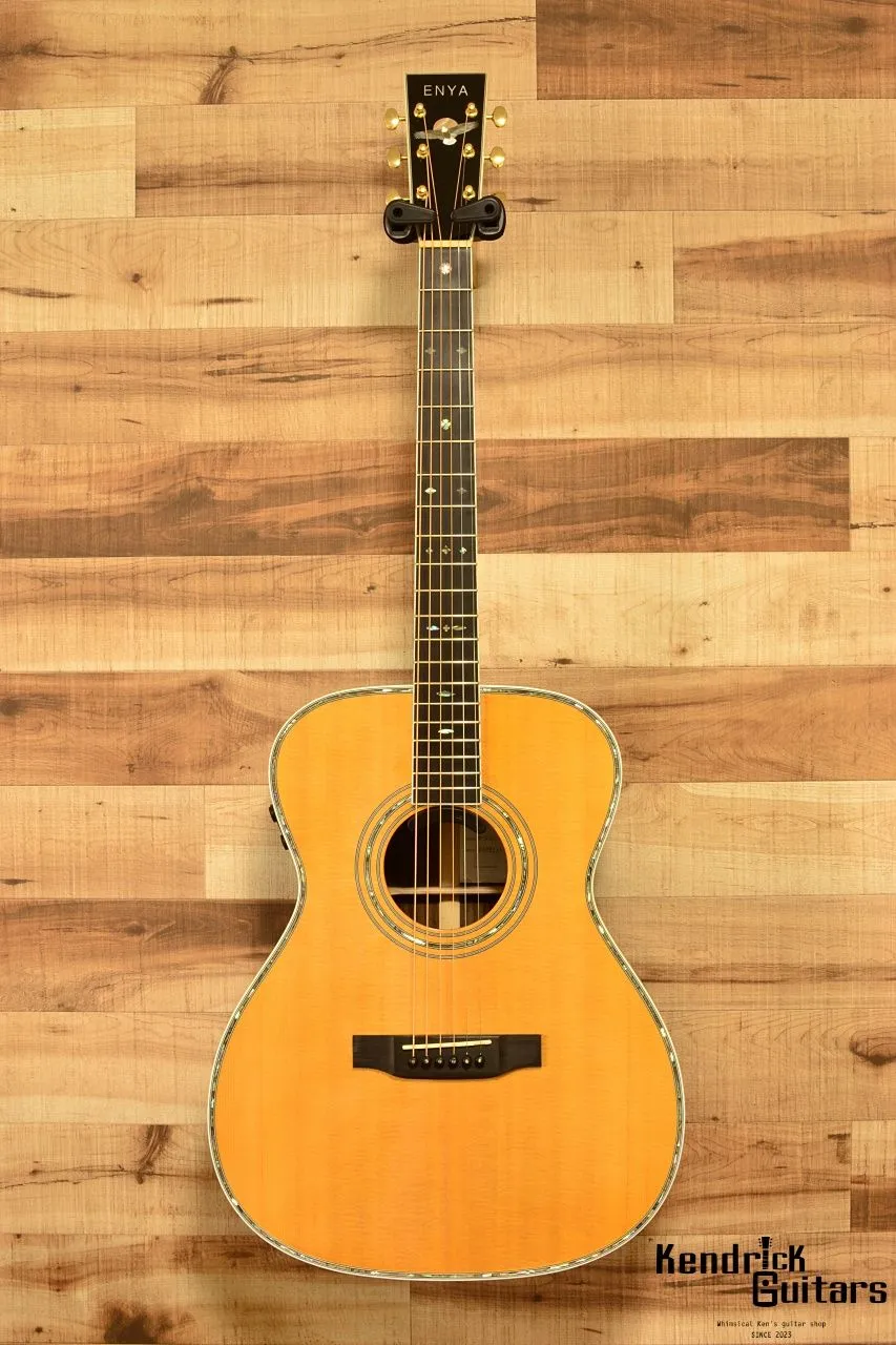[8/15まで値下げ]enya カーボン製アコースティックギター imgrc0251778148.jpg