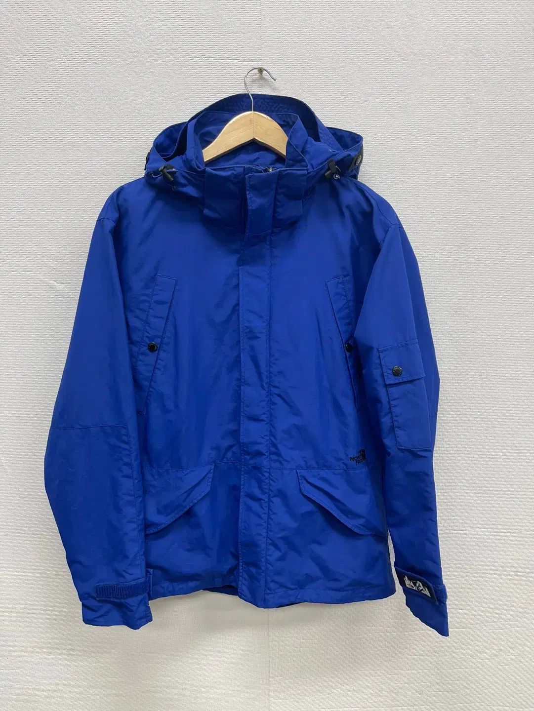 THE NORTH FACE(ザノースフェイス) ホワイトレーベル アロン 防風 ( 105 ） ／ C ー 040