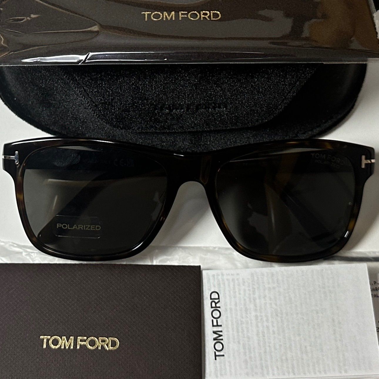 純正新品 イタリア製 TOM FORD TF0698 F/S 52D 偏向レンズ入り 純正 